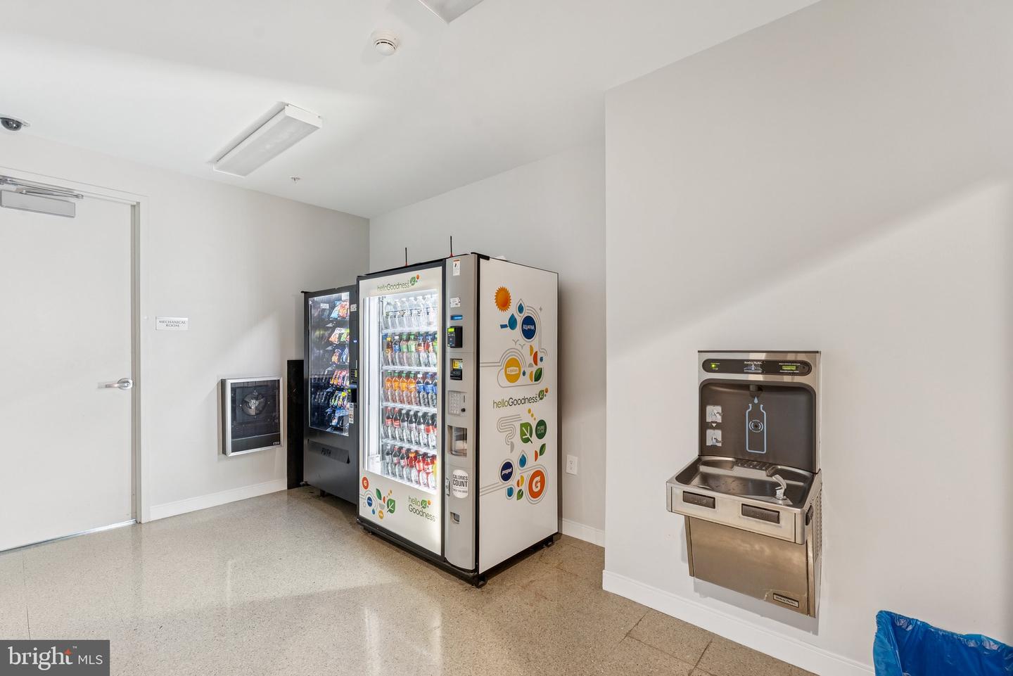 851 N GLEBE RD #718, ARLINGTON, Virginia 22203, 1 Bedroom Bedrooms, ,1 BathroomBathrooms,Residential,For sale,851 N GLEBE RD #718,VAAR2059854 MLS # VAAR2059854