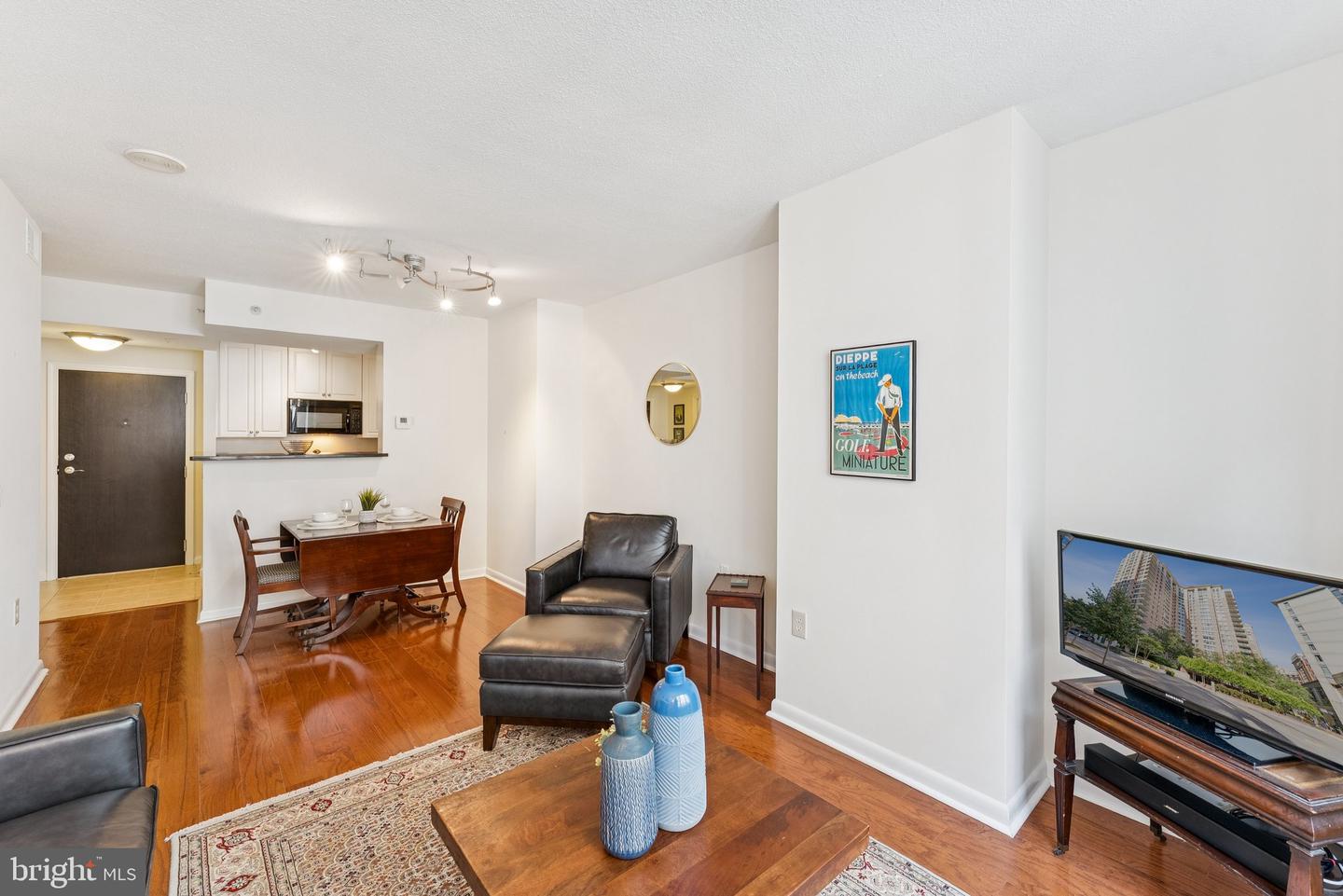 851 N GLEBE RD #718, ARLINGTON, Virginia 22203, 1 Bedroom Bedrooms, ,1 BathroomBathrooms,Residential,For sale,851 N GLEBE RD #718,VAAR2059854 MLS # VAAR2059854