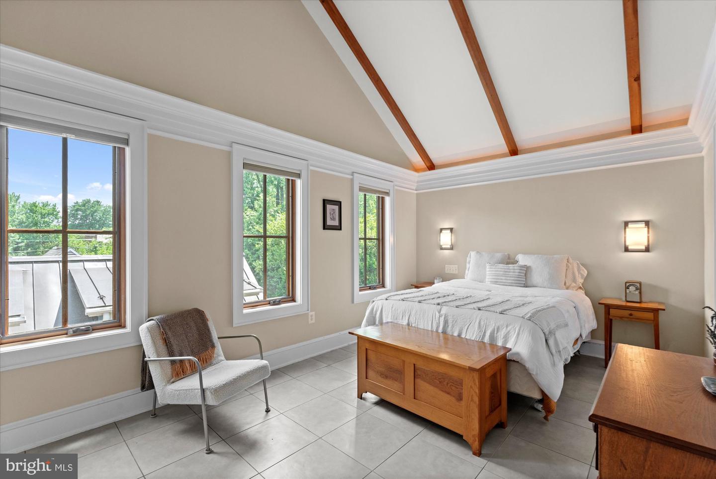 9 E WALNUT ST, ALEXANDRIA, Virginia 22301, 3 Bedrooms Bedrooms, ,3 BathroomsBathrooms,Residential,For sale,9 E WALNUT ST,VAAX2046918 MLS # VAAX2046918