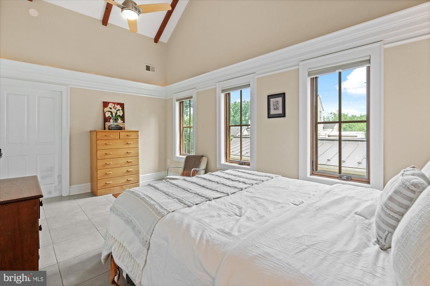 9 E WALNUT ST, ALEXANDRIA, Virginia 22301, 3 Bedrooms Bedrooms, ,3 BathroomsBathrooms,Residential,For sale,9 E WALNUT ST,VAAX2046918 MLS # VAAX2046918