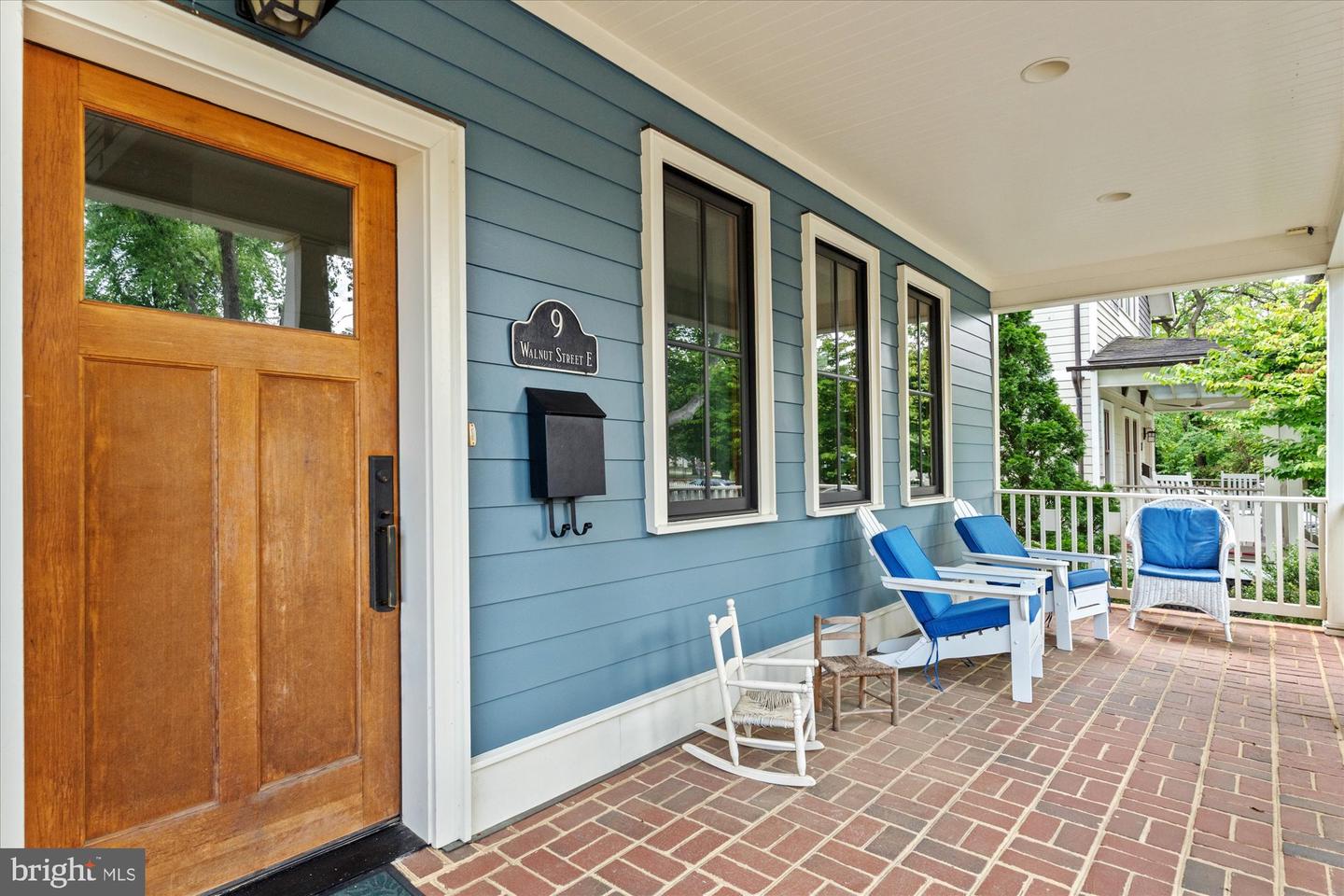 9 E WALNUT ST, ALEXANDRIA, Virginia 22301, 3 Bedrooms Bedrooms, ,3 BathroomsBathrooms,Residential,For sale,9 E WALNUT ST,VAAX2046918 MLS # VAAX2046918