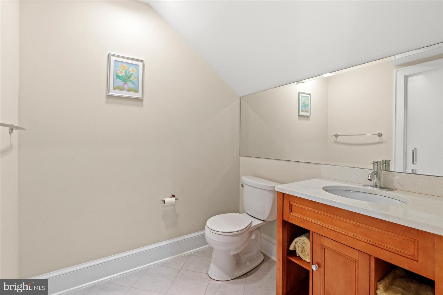 9 E WALNUT ST, ALEXANDRIA, Virginia 22301, 3 Bedrooms Bedrooms, ,3 BathroomsBathrooms,Residential,For sale,9 E WALNUT ST,VAAX2046918 MLS # VAAX2046918