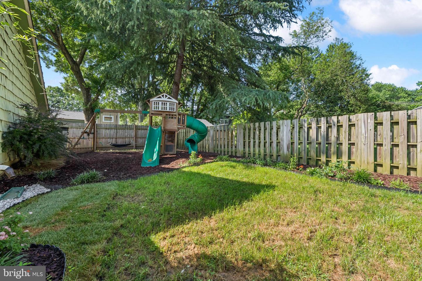 2307 SHERWOOD HALL LN, ALEXANDRIA, Virginia 22306, 4 Bedrooms Bedrooms, ,3 BathroomsBathrooms,Residential,For sale,2307 SHERWOOD HALL LN,VAFX2250642 MLS # VAFX2250642
