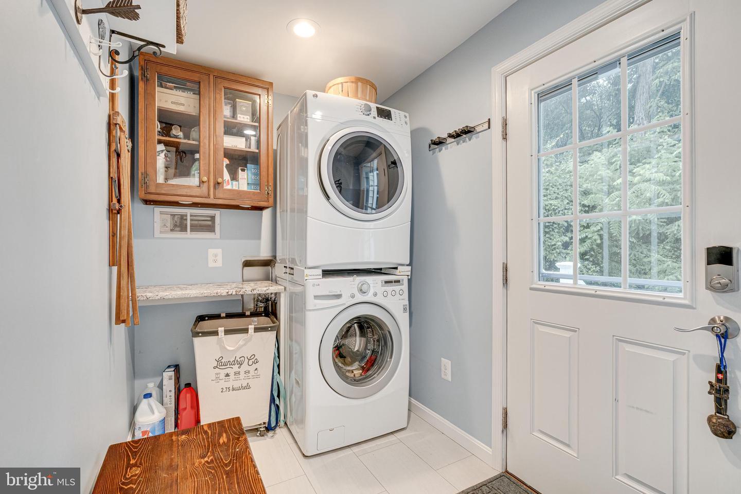423 W COLONIAL HWY, HAMILTON, Virginia 20158, 4 Bedrooms Bedrooms, ,3 BathroomsBathrooms,Residential,For sale,423 W COLONIAL HWY,VALO2100552 MLS # VALO2100552