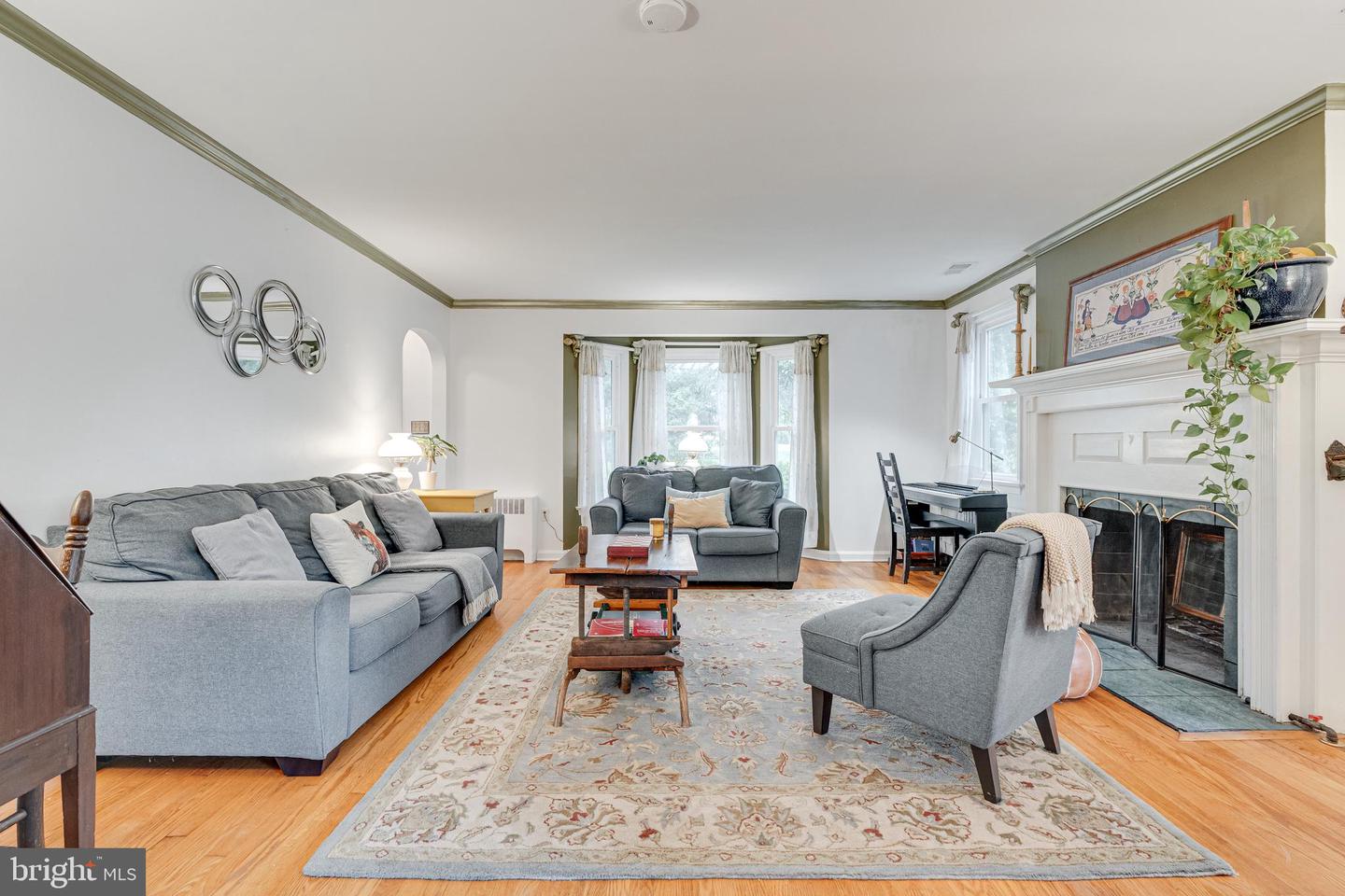 423 W COLONIAL HWY, HAMILTON, Virginia 20158, 4 Bedrooms Bedrooms, ,3 BathroomsBathrooms,Residential,For sale,423 W COLONIAL HWY,VALO2100552 MLS # VALO2100552