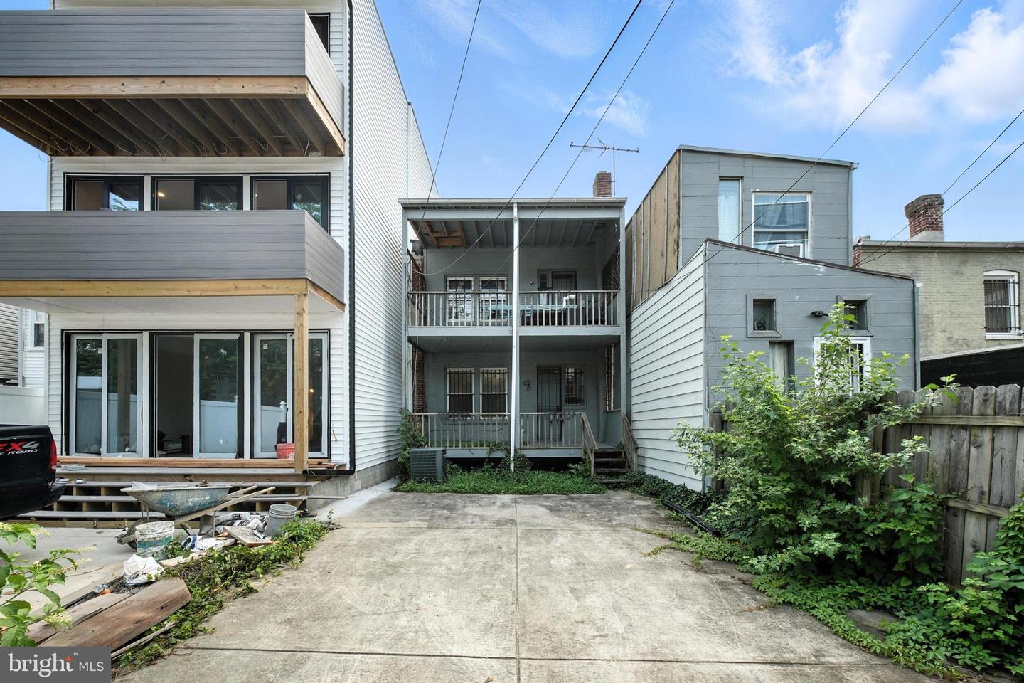 1006 4TH ST NE, WASHINGTON, District Of Columbia 20002, 4 Bedrooms Bedrooms, ,2 BathroomsBathrooms,Residential,For sale,1006 4TH ST NE,DCDC2207798 MLS # DCDC2207798