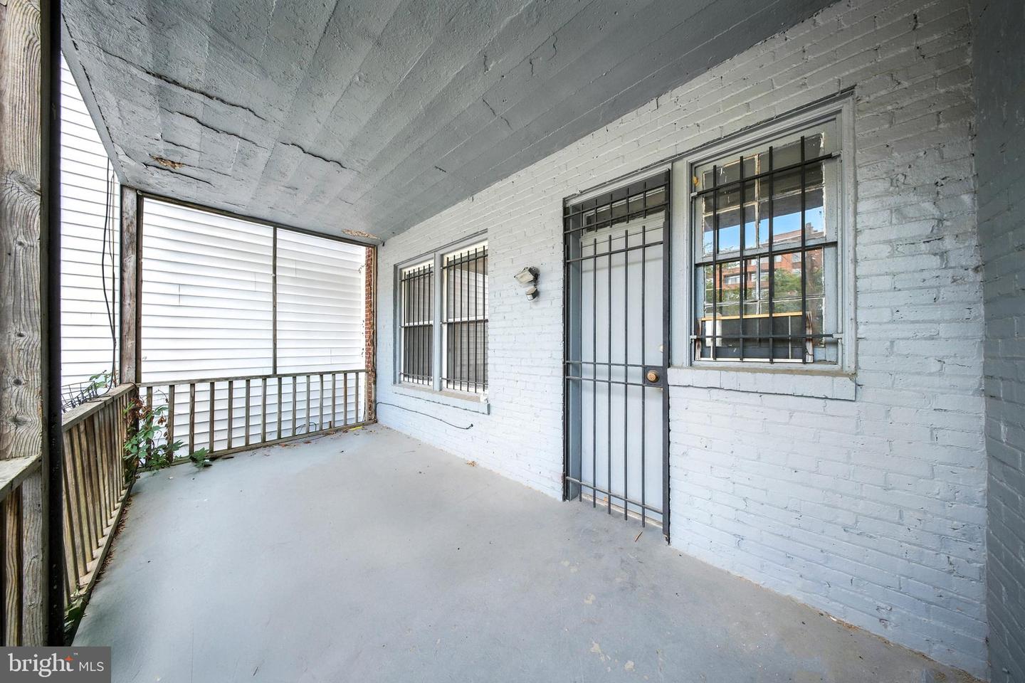 1006 4TH ST NE, WASHINGTON, District Of Columbia 20002, 4 Bedrooms Bedrooms, ,2 BathroomsBathrooms,Residential,For sale,1006 4TH ST NE,DCDC2207798 MLS # DCDC2207798