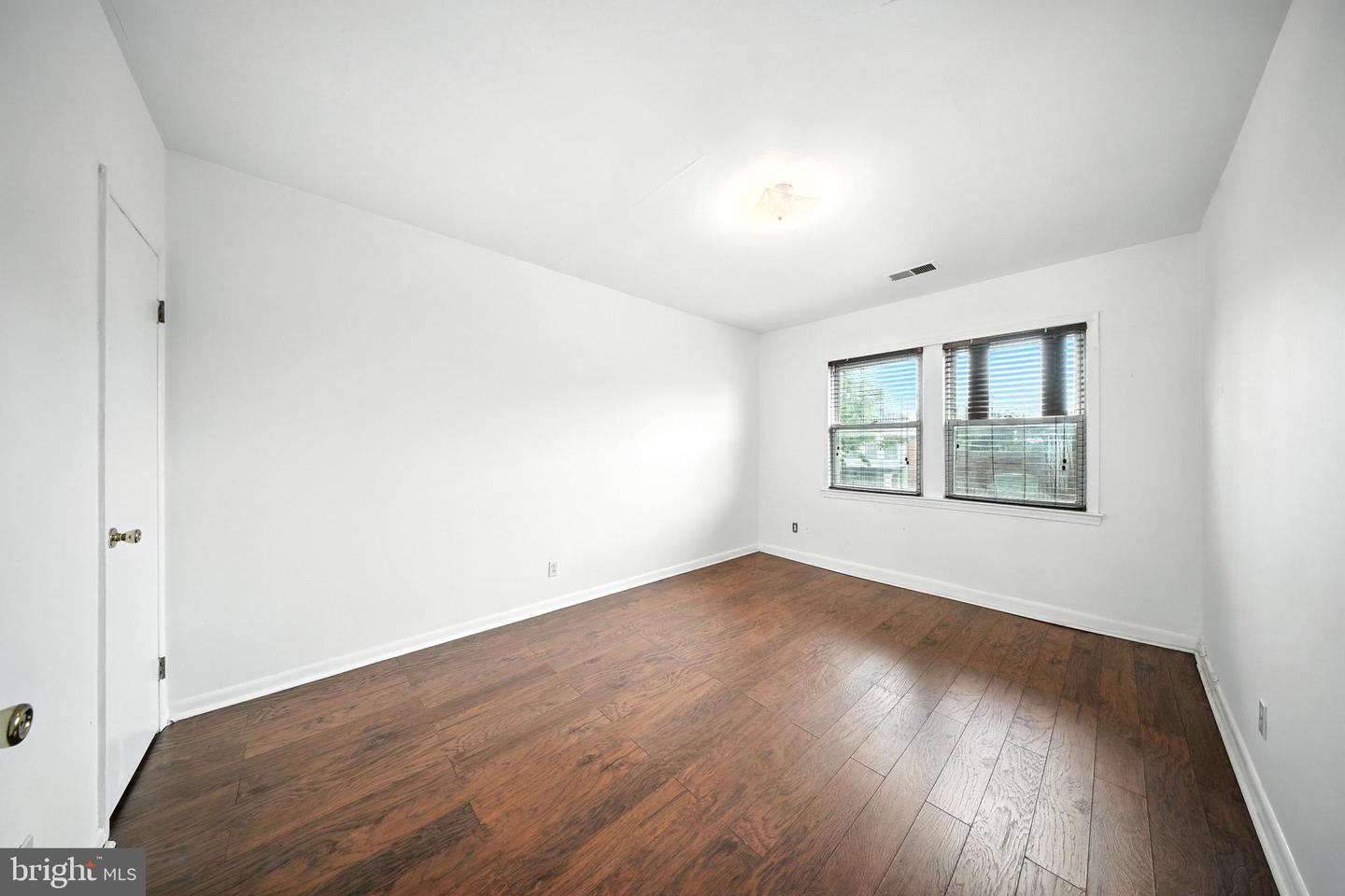 1006 4TH ST NE, WASHINGTON, District Of Columbia 20002, 4 Bedrooms Bedrooms, ,2 BathroomsBathrooms,Residential,For sale,1006 4TH ST NE,DCDC2207798 MLS # DCDC2207798