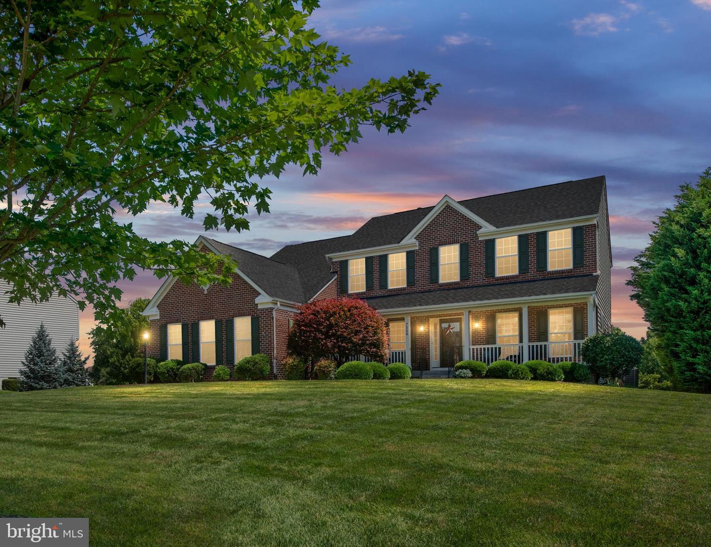 7508 EDINGTON DR, WARRENTON, Virginia 20187, 4 Bedrooms Bedrooms, ,3 BathroomsBathrooms,Residential,For sale,7508 EDINGTON DR,VAFQ2017194 MLS # VAFQ2017194