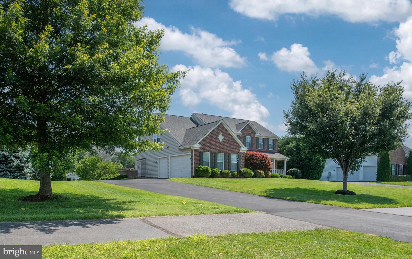 7508 EDINGTON DR, WARRENTON, Virginia 20187, 4 Bedrooms Bedrooms, ,3 BathroomsBathrooms,Residential,For sale,7508 EDINGTON DR,VAFQ2017194 MLS # VAFQ2017194