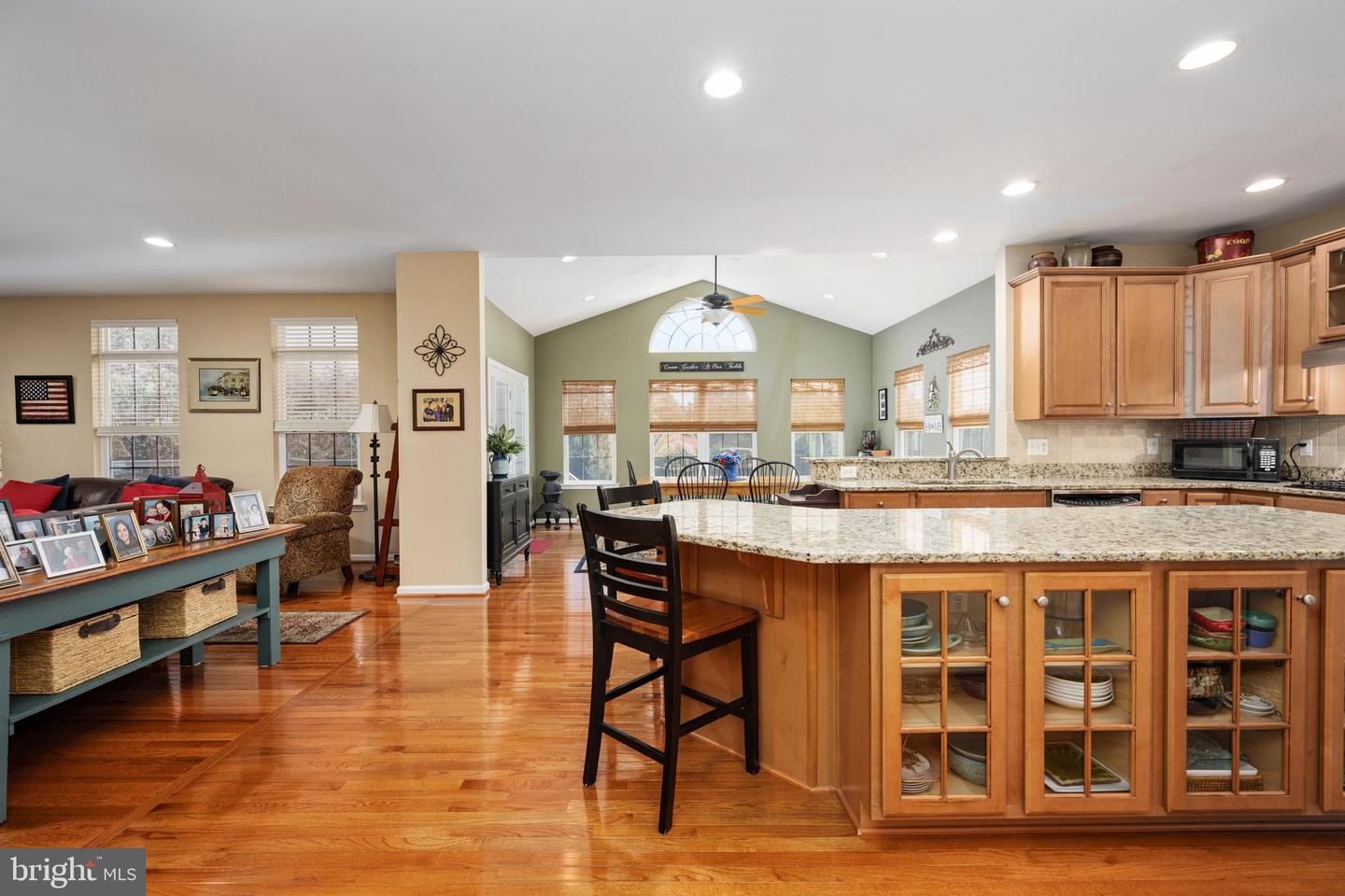 7508 EDINGTON DR, WARRENTON, Virginia 20187, 4 Bedrooms Bedrooms, ,3 BathroomsBathrooms,Residential,For sale,7508 EDINGTON DR,VAFQ2017194 MLS # VAFQ2017194