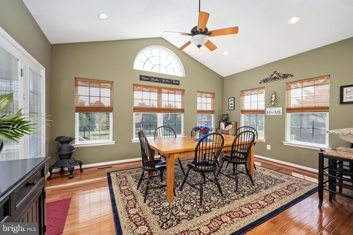 7508 EDINGTON DR, WARRENTON, Virginia 20187, 4 Bedrooms Bedrooms, ,3 BathroomsBathrooms,Residential,For sale,7508 EDINGTON DR,VAFQ2017194 MLS # VAFQ2017194