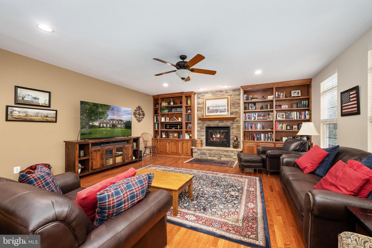 7508 EDINGTON DR, WARRENTON, Virginia 20187, 4 Bedrooms Bedrooms, ,3 BathroomsBathrooms,Residential,For sale,7508 EDINGTON DR,VAFQ2017194 MLS # VAFQ2017194