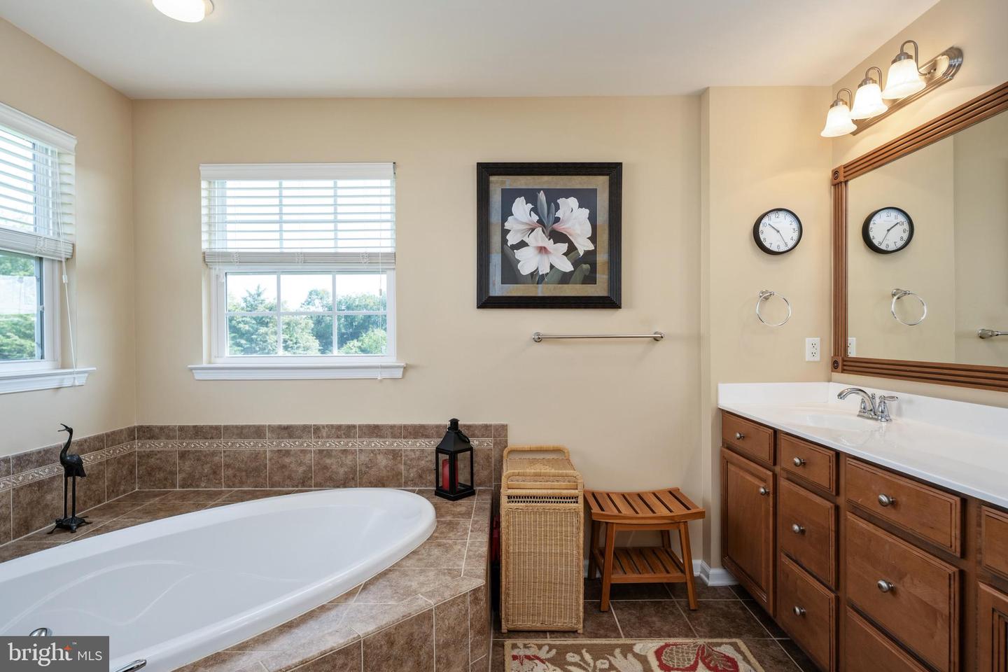 7508 EDINGTON DR, WARRENTON, Virginia 20187, 4 Bedrooms Bedrooms, ,3 BathroomsBathrooms,Residential,For sale,7508 EDINGTON DR,VAFQ2017194 MLS # VAFQ2017194
