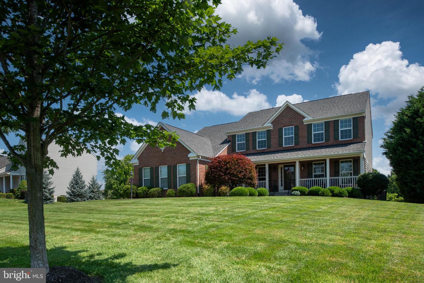 7508 EDINGTON DR, WARRENTON, Virginia 20187, 4 Bedrooms Bedrooms, ,3 BathroomsBathrooms,Residential,For sale,7508 EDINGTON DR,VAFQ2017194 MLS # VAFQ2017194