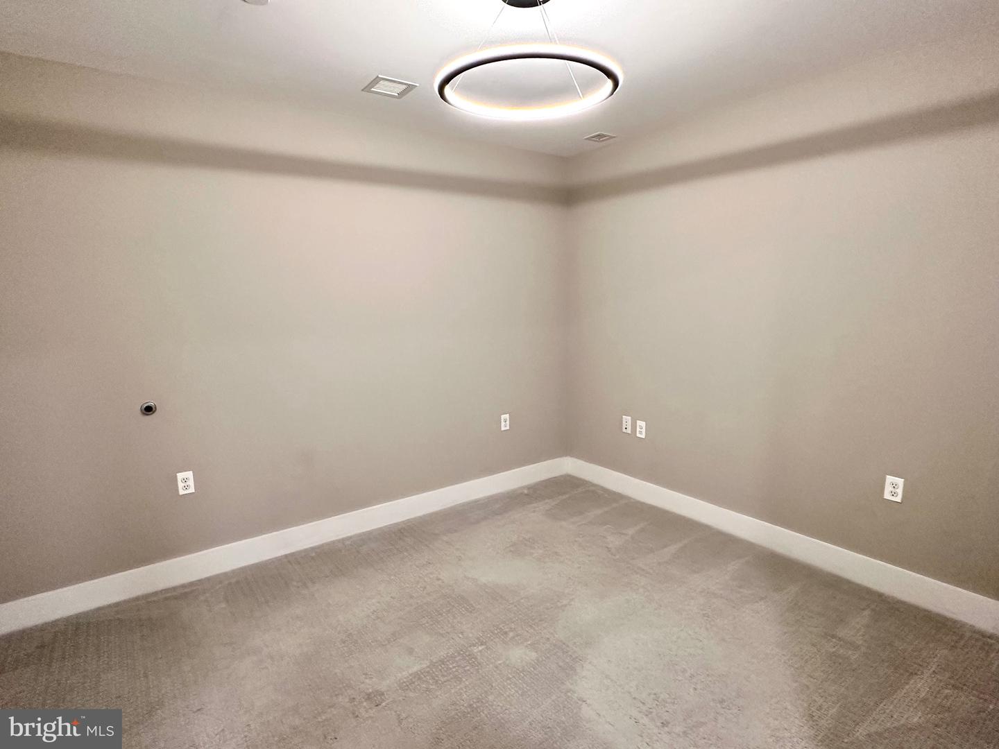 801 N FAIRFAX ST #318, ALEXANDRIA, Virginia 22314, 2 Bedrooms Bedrooms, ,2 BathroomsBathrooms,Residential,For sale,801 N FAIRFAX ST #318,VAAX2046924 MLS # VAAX2046924