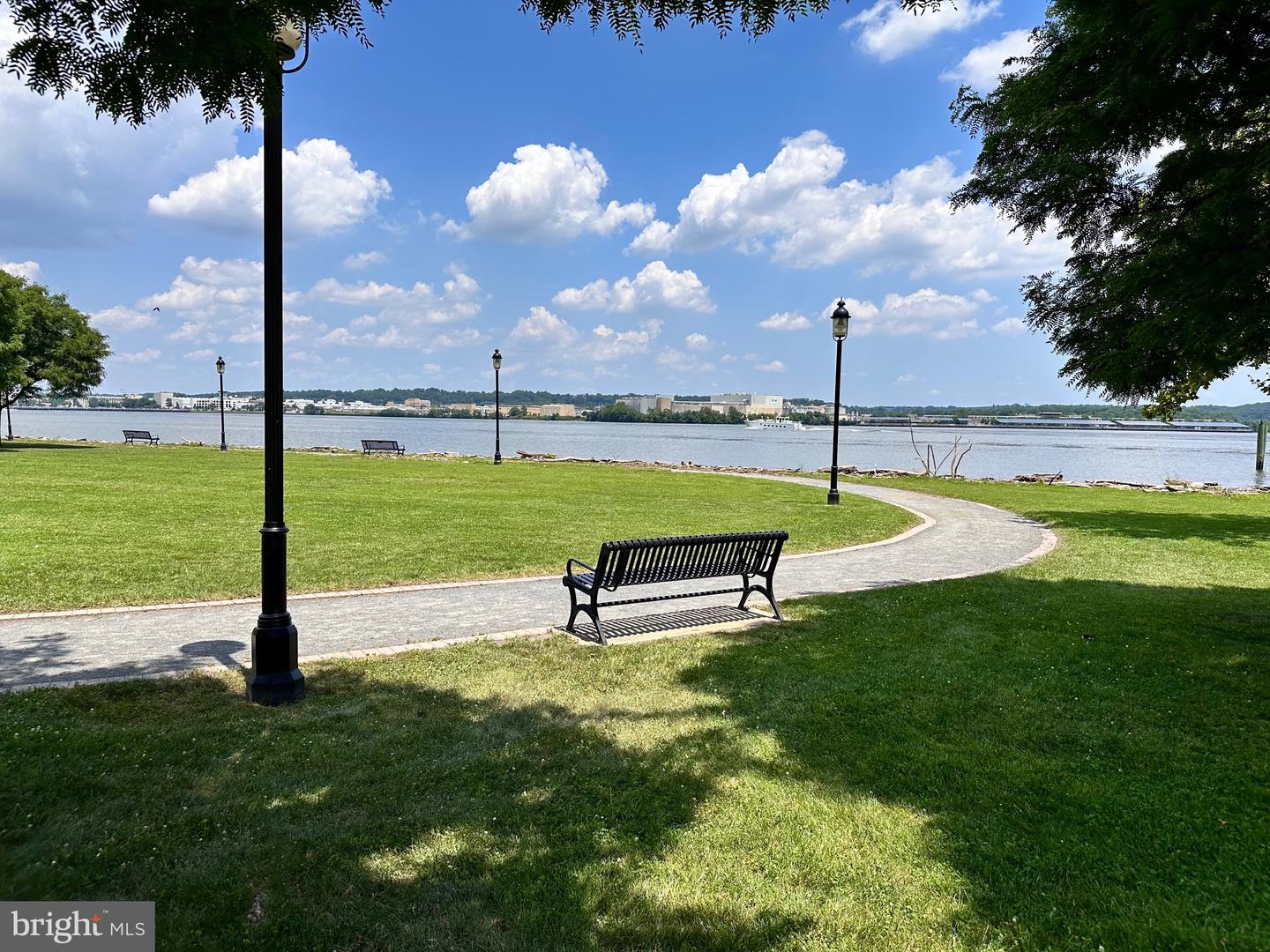 801 N FAIRFAX ST #318, ALEXANDRIA, Virginia 22314, 2 Bedrooms Bedrooms, ,2 BathroomsBathrooms,Residential,For sale,801 N FAIRFAX ST #318,VAAX2046924 MLS # VAAX2046924