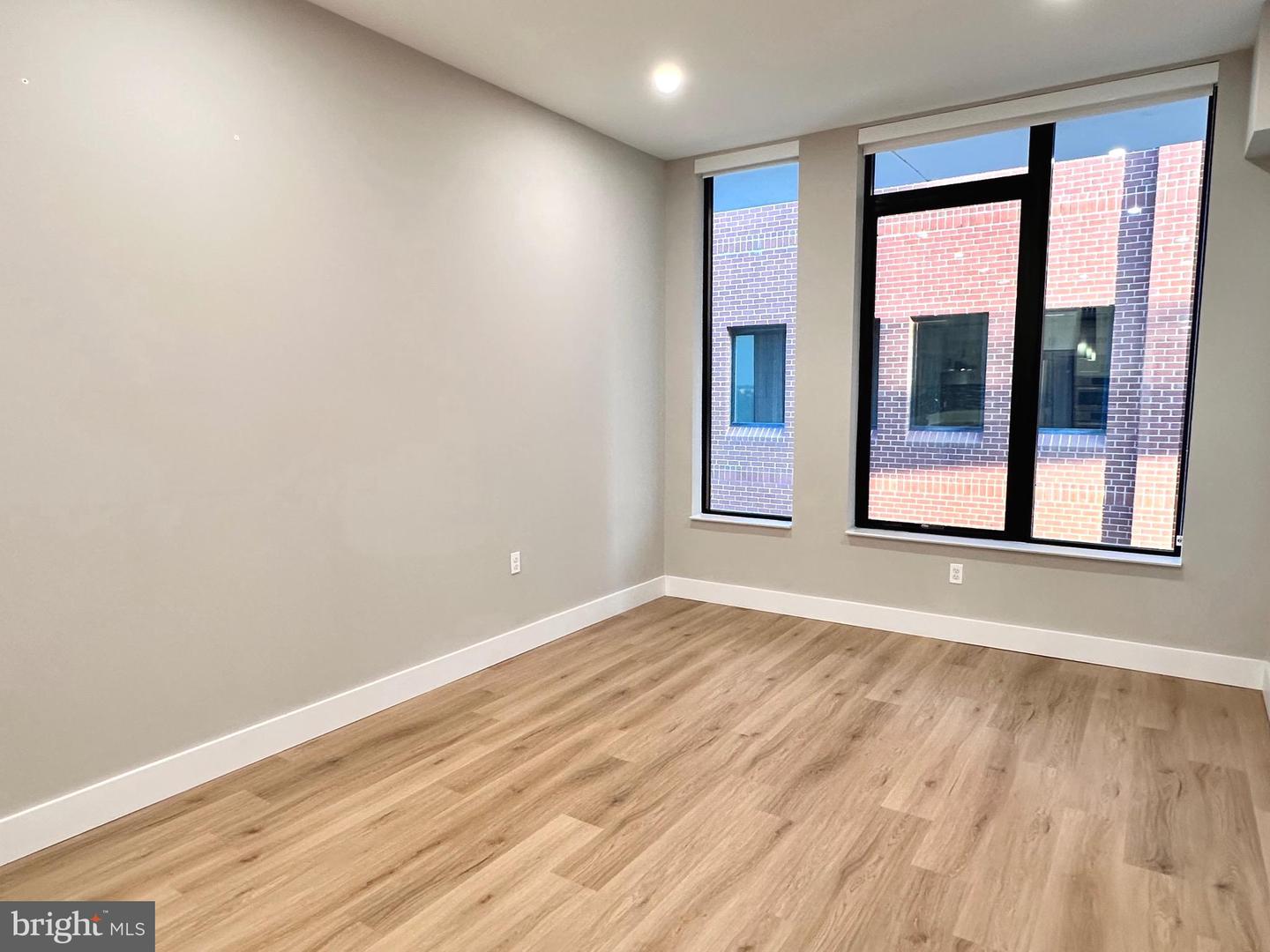 801 N FAIRFAX ST #318, ALEXANDRIA, Virginia 22314, 2 Bedrooms Bedrooms, ,2 BathroomsBathrooms,Residential,For sale,801 N FAIRFAX ST #318,VAAX2046924 MLS # VAAX2046924