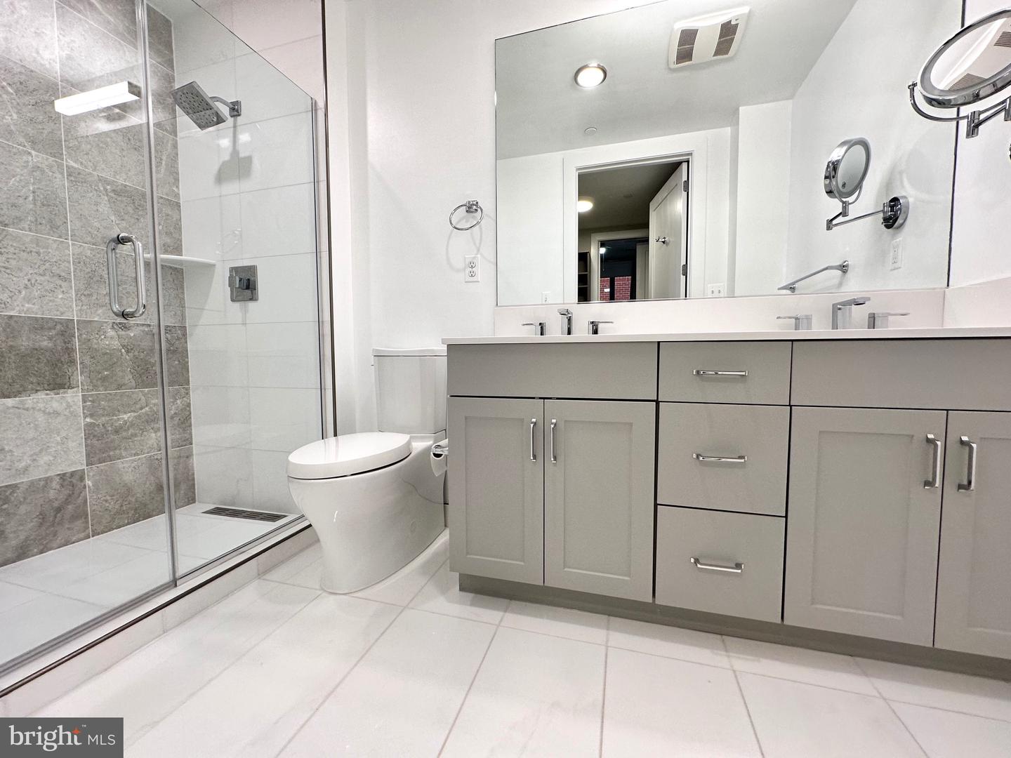 801 N FAIRFAX ST #318, ALEXANDRIA, Virginia 22314, 2 Bedrooms Bedrooms, ,2 BathroomsBathrooms,Residential,For sale,801 N FAIRFAX ST #318,VAAX2046924 MLS # VAAX2046924