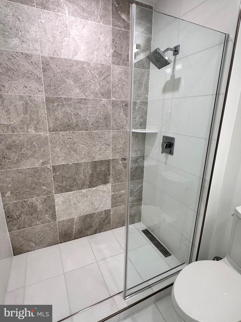 801 N FAIRFAX ST #318, ALEXANDRIA, Virginia 22314, 2 Bedrooms Bedrooms, ,2 BathroomsBathrooms,Residential,For sale,801 N FAIRFAX ST #318,VAAX2046924 MLS # VAAX2046924