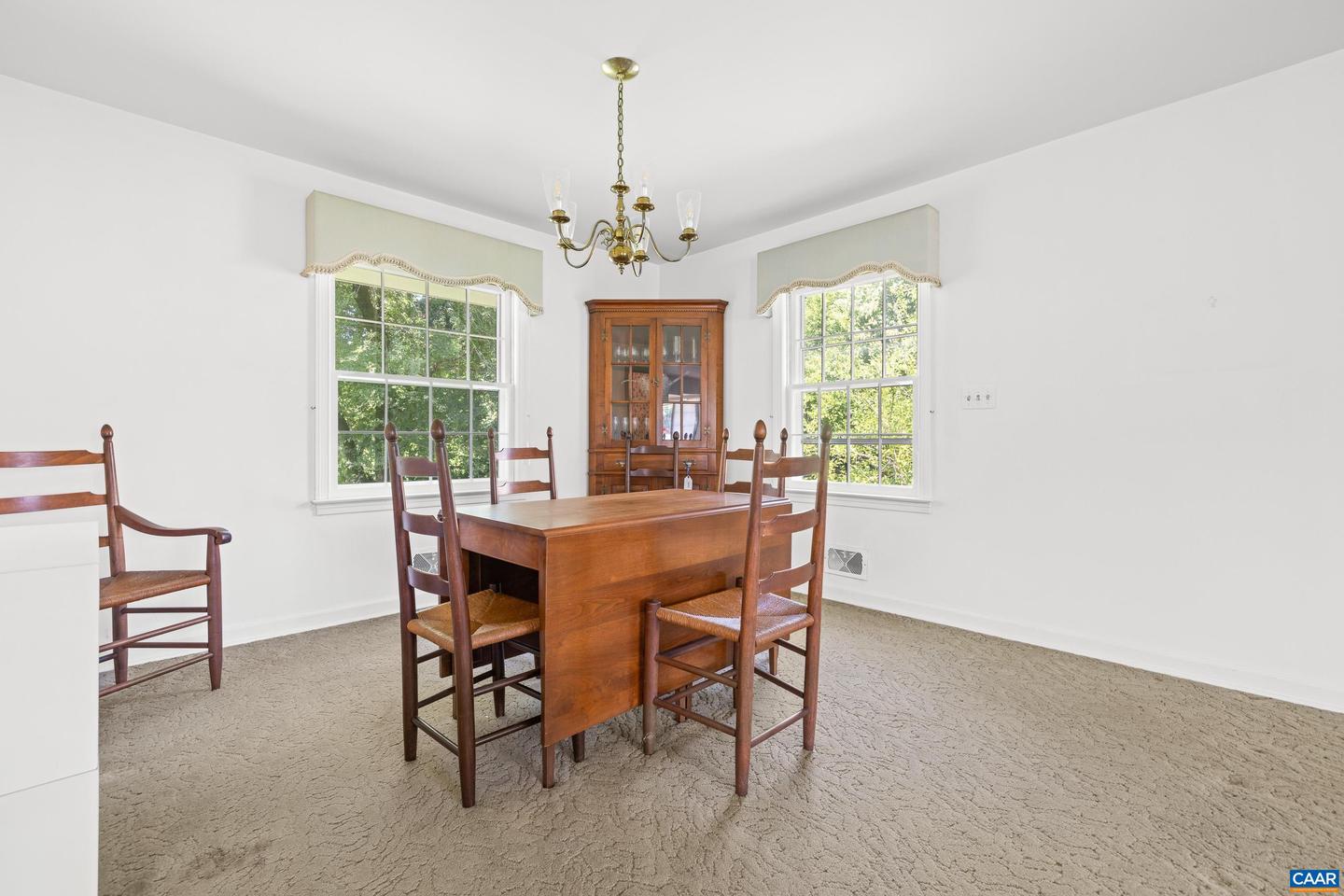 608 DAVIS AVE, CHARLOTTESVILLE, Virginia 22901, 3 Bedrooms Bedrooms, ,3 BathroomsBathrooms,Residential,For sale,608 DAVIS AVE,666120 MLS # 666120