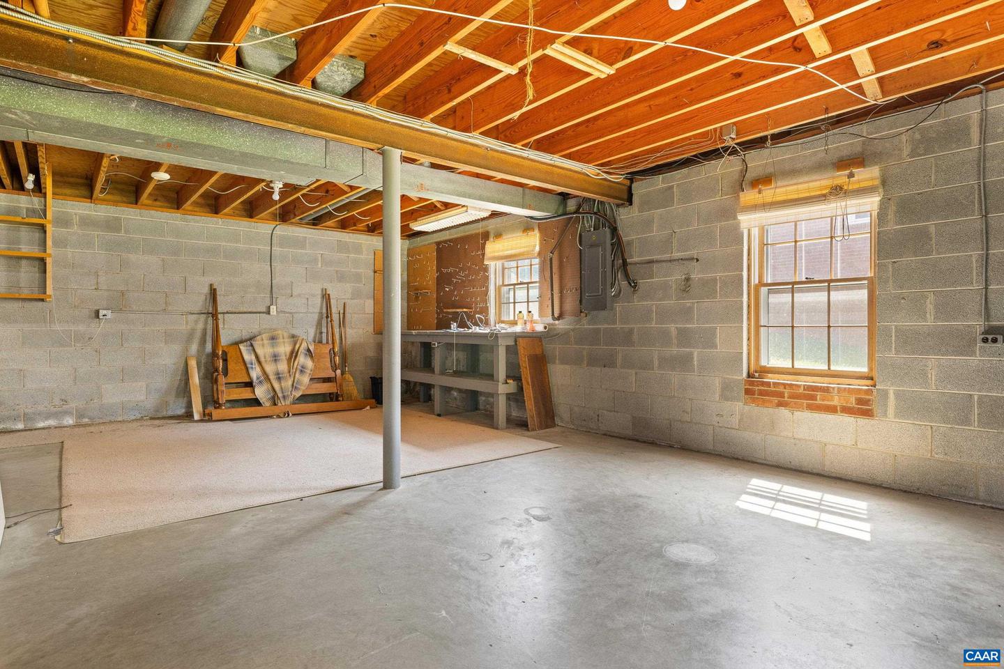 608 DAVIS AVE, CHARLOTTESVILLE, Virginia 22901, 3 Bedrooms Bedrooms, ,3 BathroomsBathrooms,Residential,For sale,608 DAVIS AVE,666120 MLS # 666120