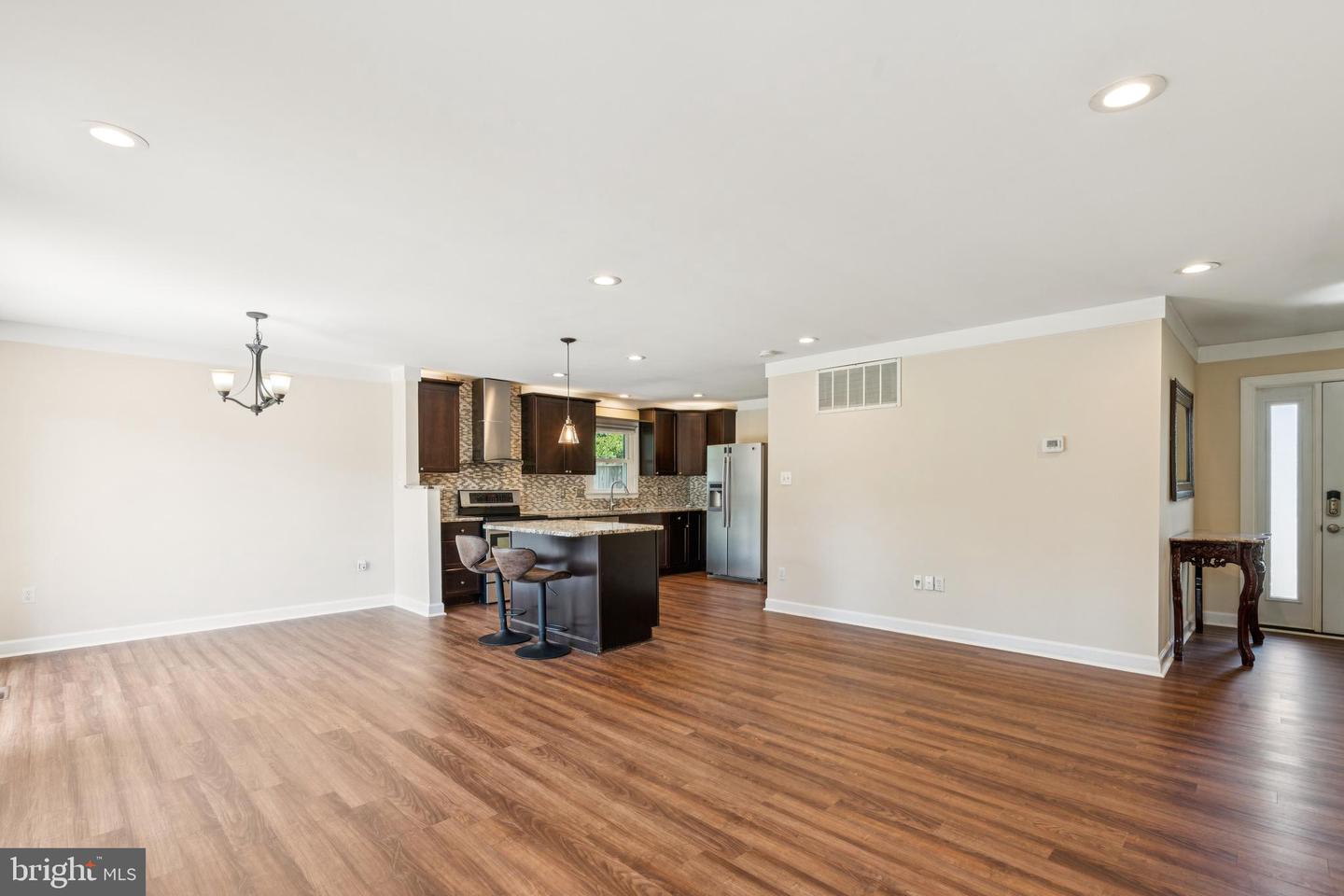 9975 MALLOW CT, MANASSAS, Virginia 20110, 3 Bedrooms Bedrooms, ,2 BathroomsBathrooms,Residential,For sale,9975 MALLOW CT,VAMN2008588 MLS # VAMN2008588