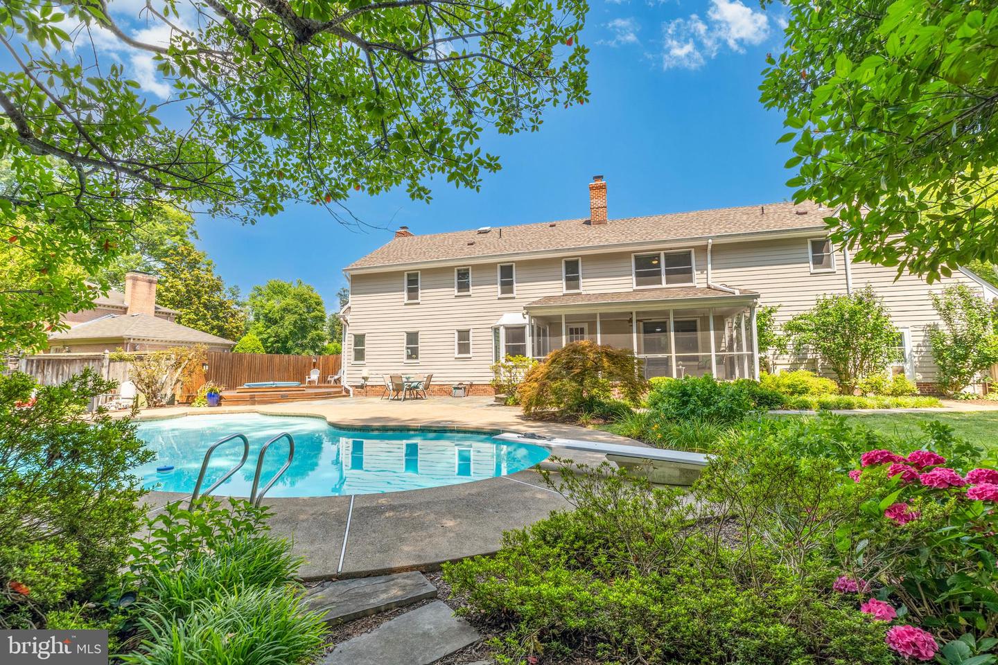 9508 FERRY HARBOUR CT, ALEXANDRIA, Virginia 22309, 6 Bedrooms Bedrooms, ,3 BathroomsBathrooms,Residential,For sale,9508 FERRY HARBOUR CT,VAFX2218874 MLS # VAFX2218874