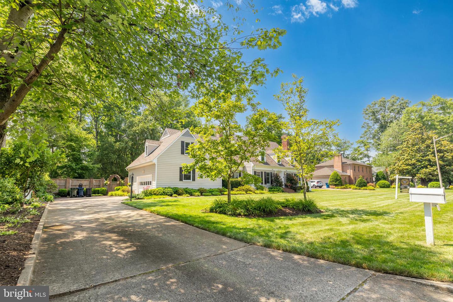 9508 FERRY HARBOUR CT, ALEXANDRIA, Virginia 22309, 6 Bedrooms Bedrooms, ,3 BathroomsBathrooms,Residential,For sale,9508 FERRY HARBOUR CT,VAFX2218874 MLS # VAFX2218874