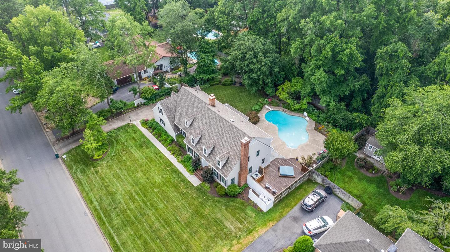 9508 FERRY HARBOUR CT, ALEXANDRIA, Virginia 22309, 6 Bedrooms Bedrooms, ,3 BathroomsBathrooms,Residential,For sale,9508 FERRY HARBOUR CT,VAFX2218874 MLS # VAFX2218874
