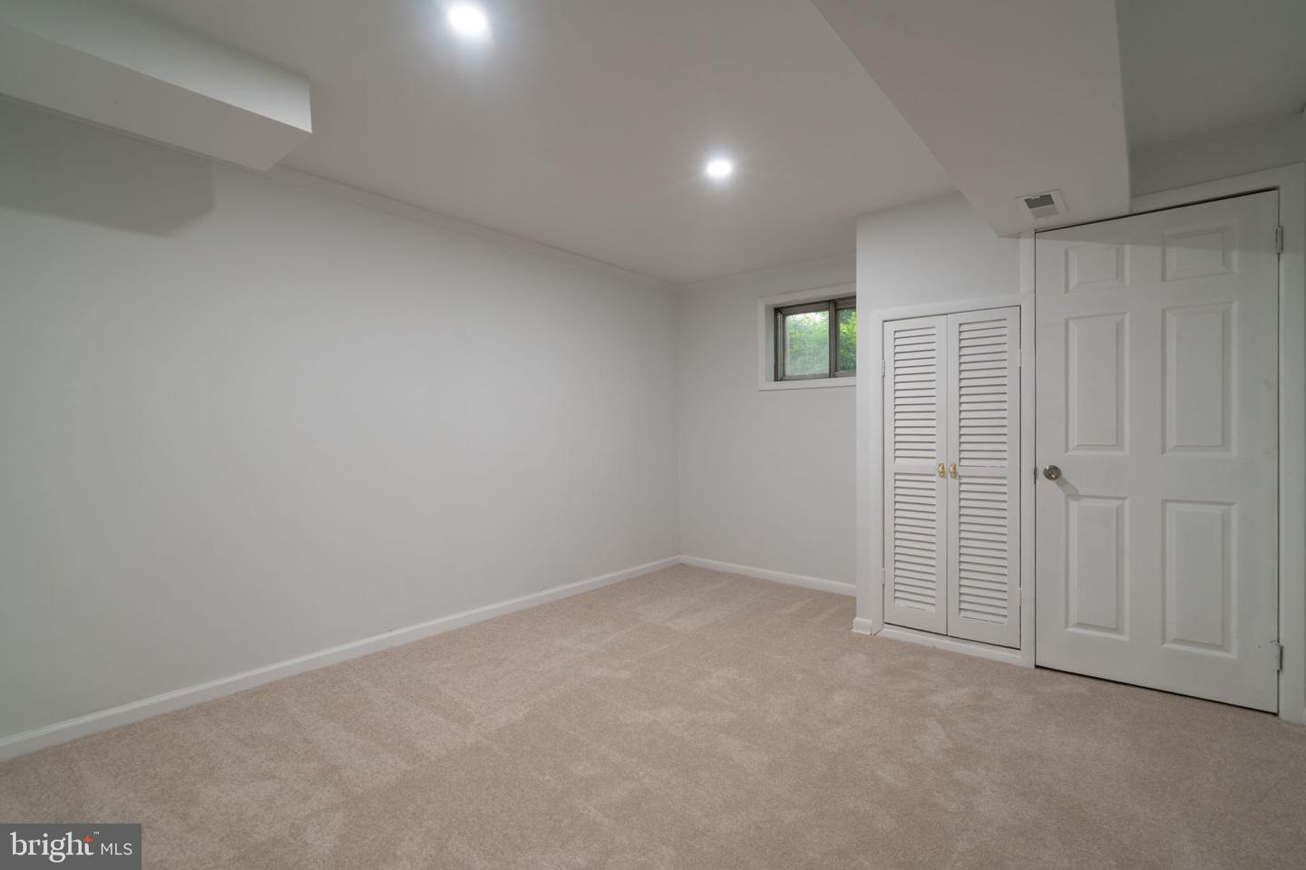 4603 PICOT RD, ALEXANDRIA, Virginia 22310, 4 Bedrooms Bedrooms, ,2 BathroomsBathrooms,Residential,For sale,4603 PICOT RD,VAFX2222550 MLS # VAFX2222550