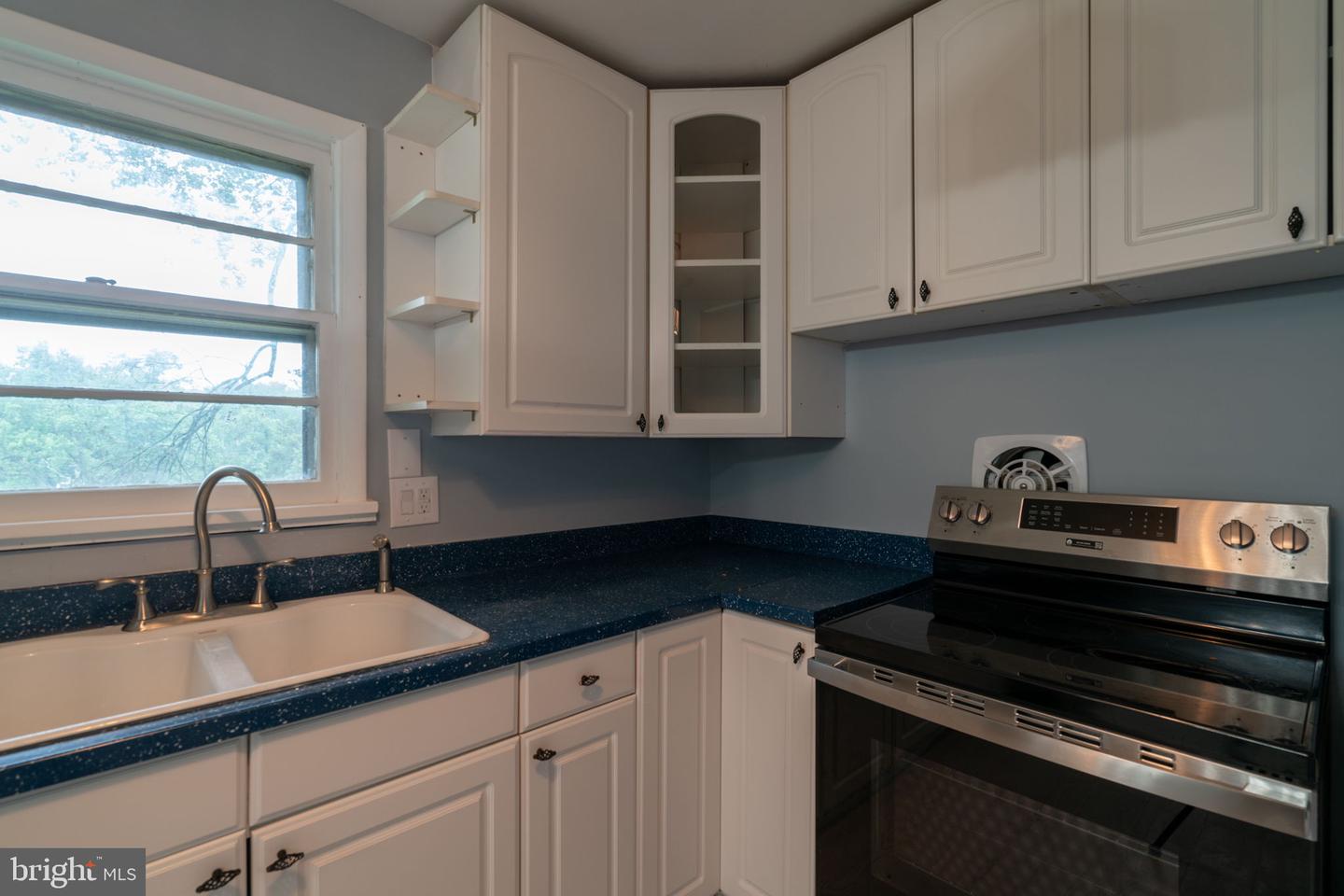 4603 PICOT RD, ALEXANDRIA, Virginia 22310, 4 Bedrooms Bedrooms, ,2 BathroomsBathrooms,Residential,For sale,4603 PICOT RD,VAFX2222550 MLS # VAFX2222550