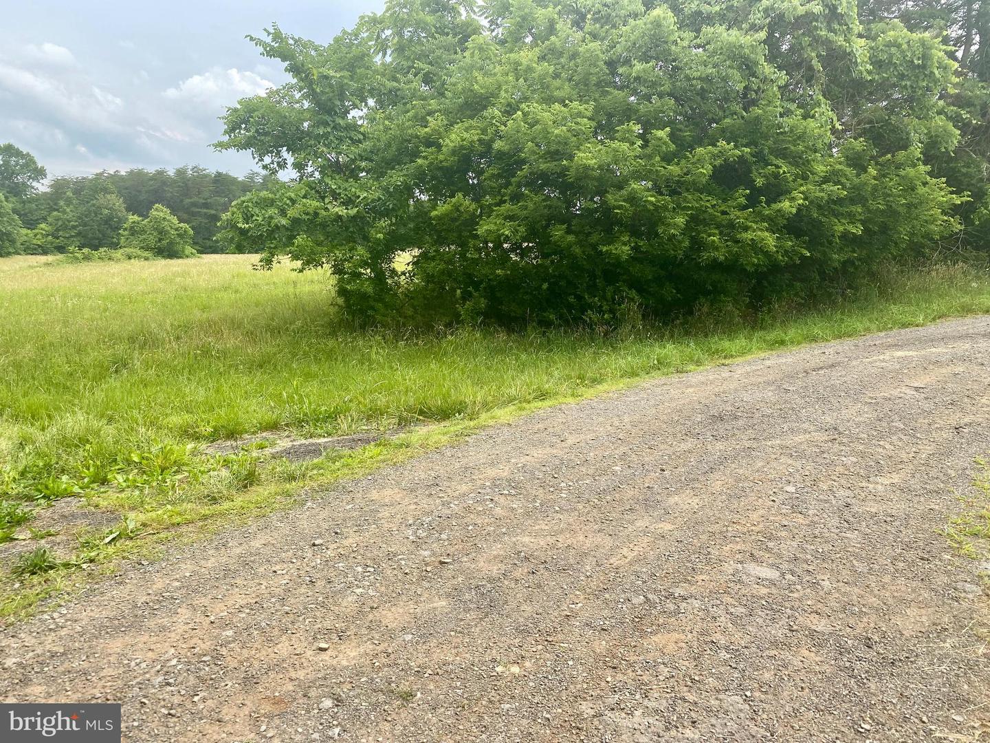 UNASSIGNED UNASSIGNED, MIDLAND, Virginia 22728, ,Land,For sale,UNASSIGNED UNASSIGNED,VAFQ2017186 MLS # VAFQ2017186