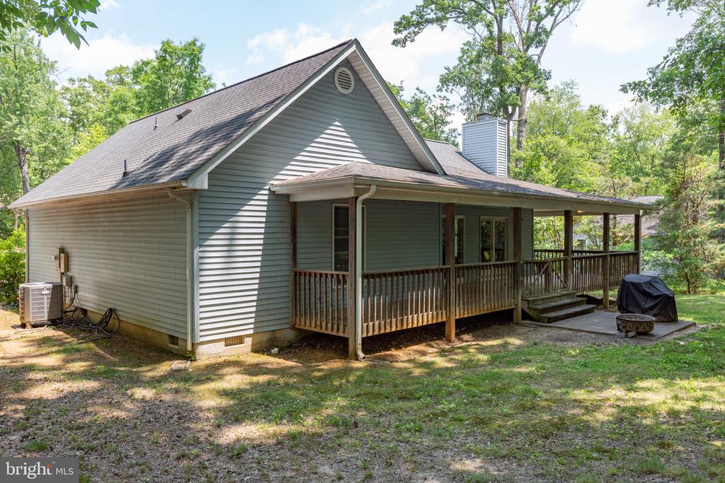 103 PATRICK HENRY CT, LOCUST GROVE, Virginia 22508, 3 Bedrooms Bedrooms, ,2 BathroomsBathrooms,Residential,LAKE OF THE WOODS ASSOCIATION,103 PATRICK HENRY CT,VAOR2009912 MLS # VAOR2009912