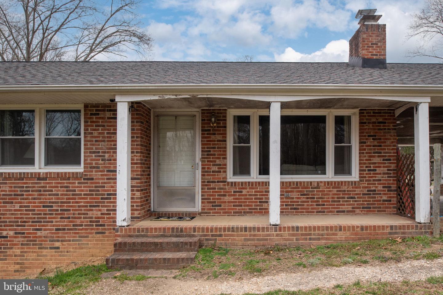101 HARRELL RD, FREDERICKSBURG, Virginia 22405, 4 Bedrooms Bedrooms, ,2 BathroomsBathrooms,Residential,For sale,101 HARRELL RD,VAST2036834 MLS # VAST2036834