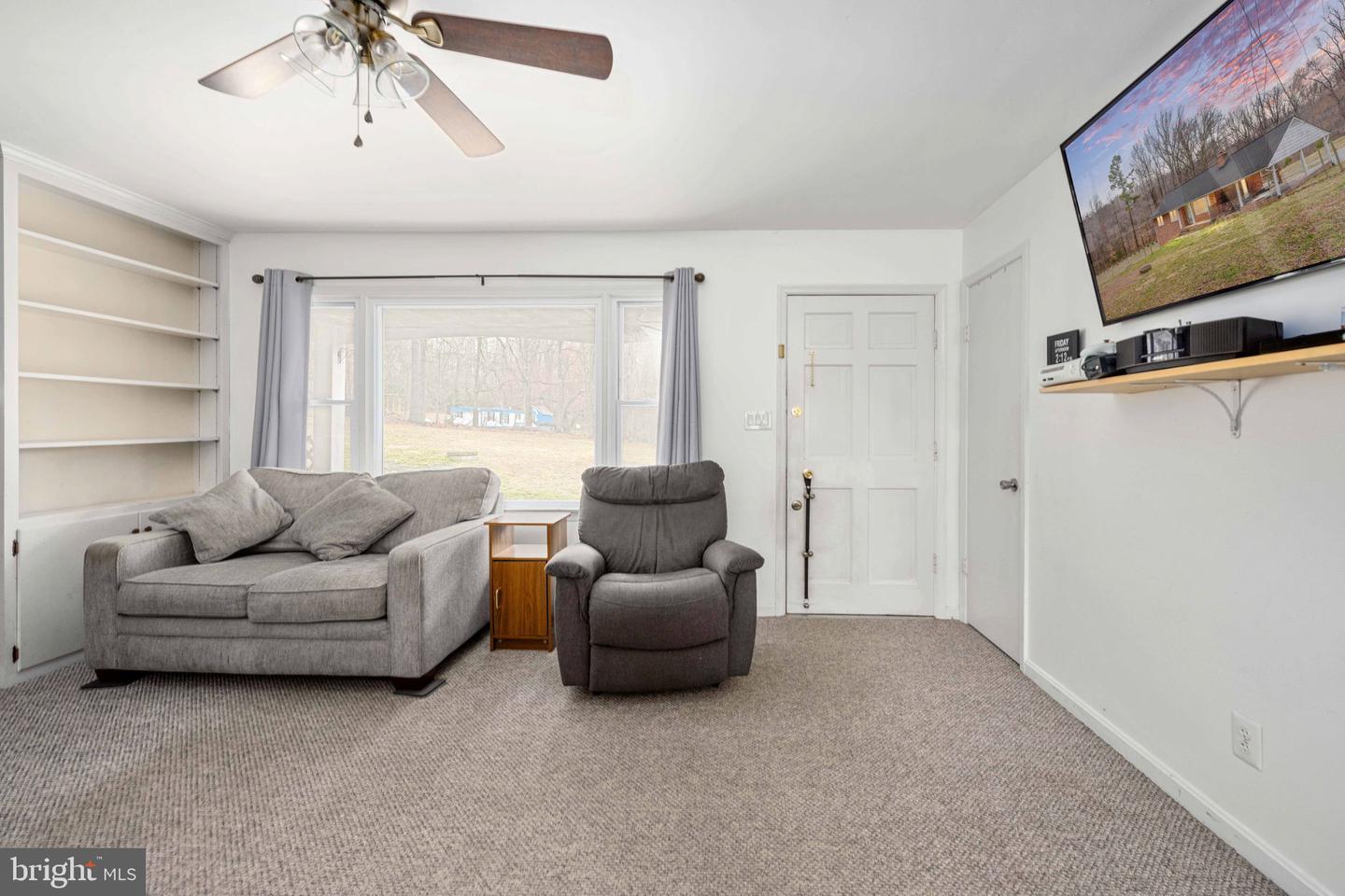 101 HARRELL RD, FREDERICKSBURG, Virginia 22405, 4 Bedrooms Bedrooms, ,2 BathroomsBathrooms,Residential,For sale,101 HARRELL RD,VAST2036834 MLS # VAST2036834