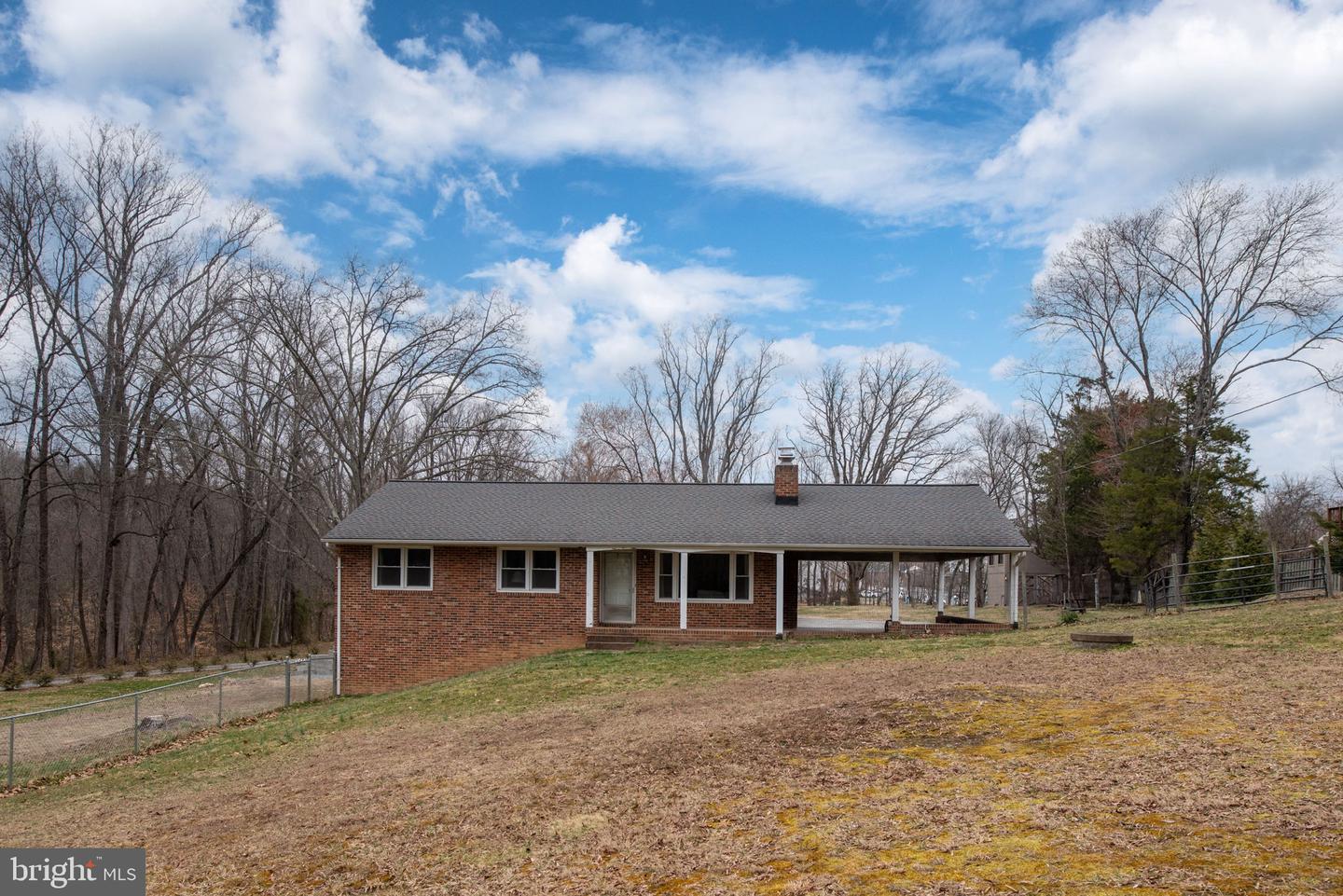 101 HARRELL RD, FREDERICKSBURG, Virginia 22405, 4 Bedrooms Bedrooms, ,2 BathroomsBathrooms,Residential,For sale,101 HARRELL RD,VAST2036834 MLS # VAST2036834