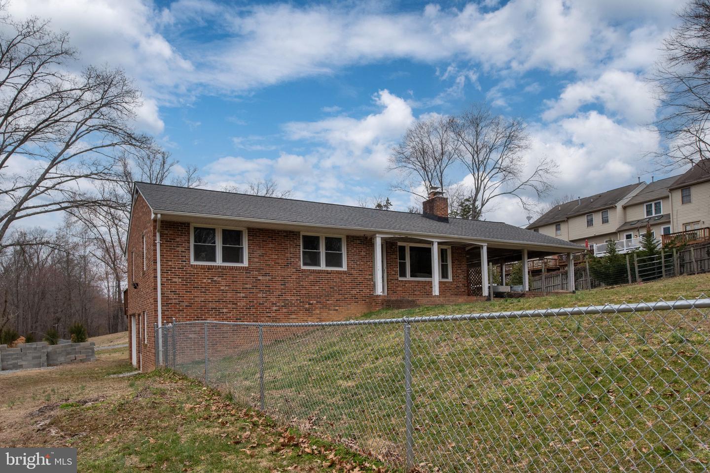 101 HARRELL RD, FREDERICKSBURG, Virginia 22405, 4 Bedrooms Bedrooms, ,2 BathroomsBathrooms,Residential,For sale,101 HARRELL RD,VAST2036834 MLS # VAST2036834