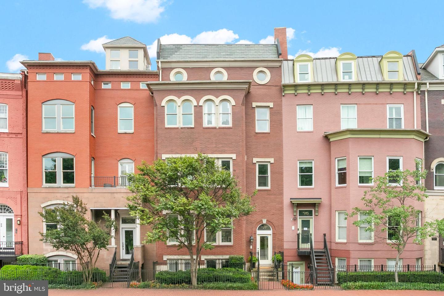 27 LOGAN CIR NW #5, WASHINGTON, District Of Columbia 20005, 3 Bedrooms Bedrooms, 8 Rooms Rooms,2 BathroomsBathrooms,Residential,For sale,27 LOGAN CIR NW #5,DCDC2191052 MLS # DCDC2191052