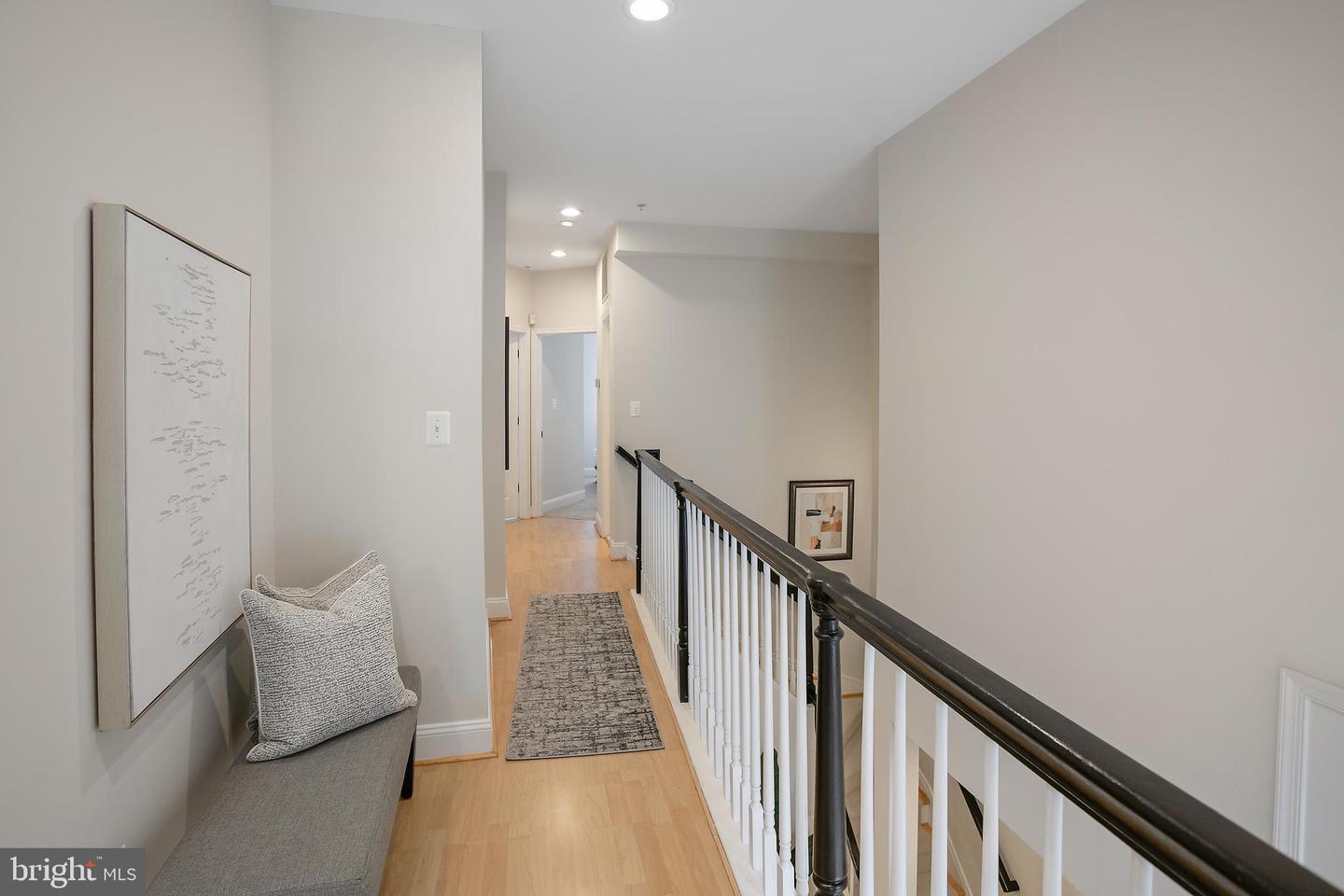 27 LOGAN CIR NW #5, WASHINGTON, District Of Columbia 20005, 3 Bedrooms Bedrooms, 8 Rooms Rooms,2 BathroomsBathrooms,Residential,For sale,27 LOGAN CIR NW #5,DCDC2191052 MLS # DCDC2191052