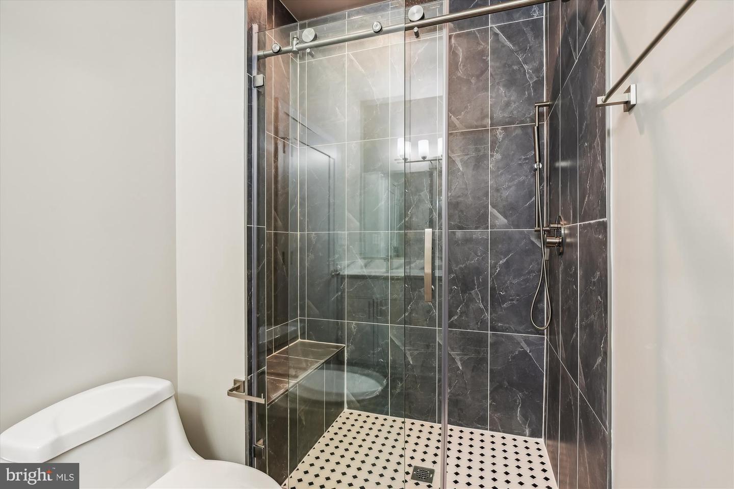 4923 1/2 A ST SE, WASHINGTON, District Of Columbia 20019, 5 Bedrooms Bedrooms, ,3 BathroomsBathrooms,Residential,For sale,4923 1/2 A ST SE,DCDC2191718 MLS # DCDC2191718