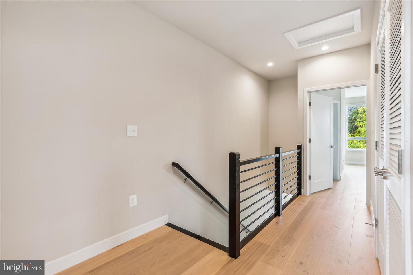 4923 1/2 A ST SE, WASHINGTON, District Of Columbia 20019, 5 Bedrooms Bedrooms, ,3 BathroomsBathrooms,Residential,For sale,4923 1/2 A ST SE,DCDC2191718 MLS # DCDC2191718
