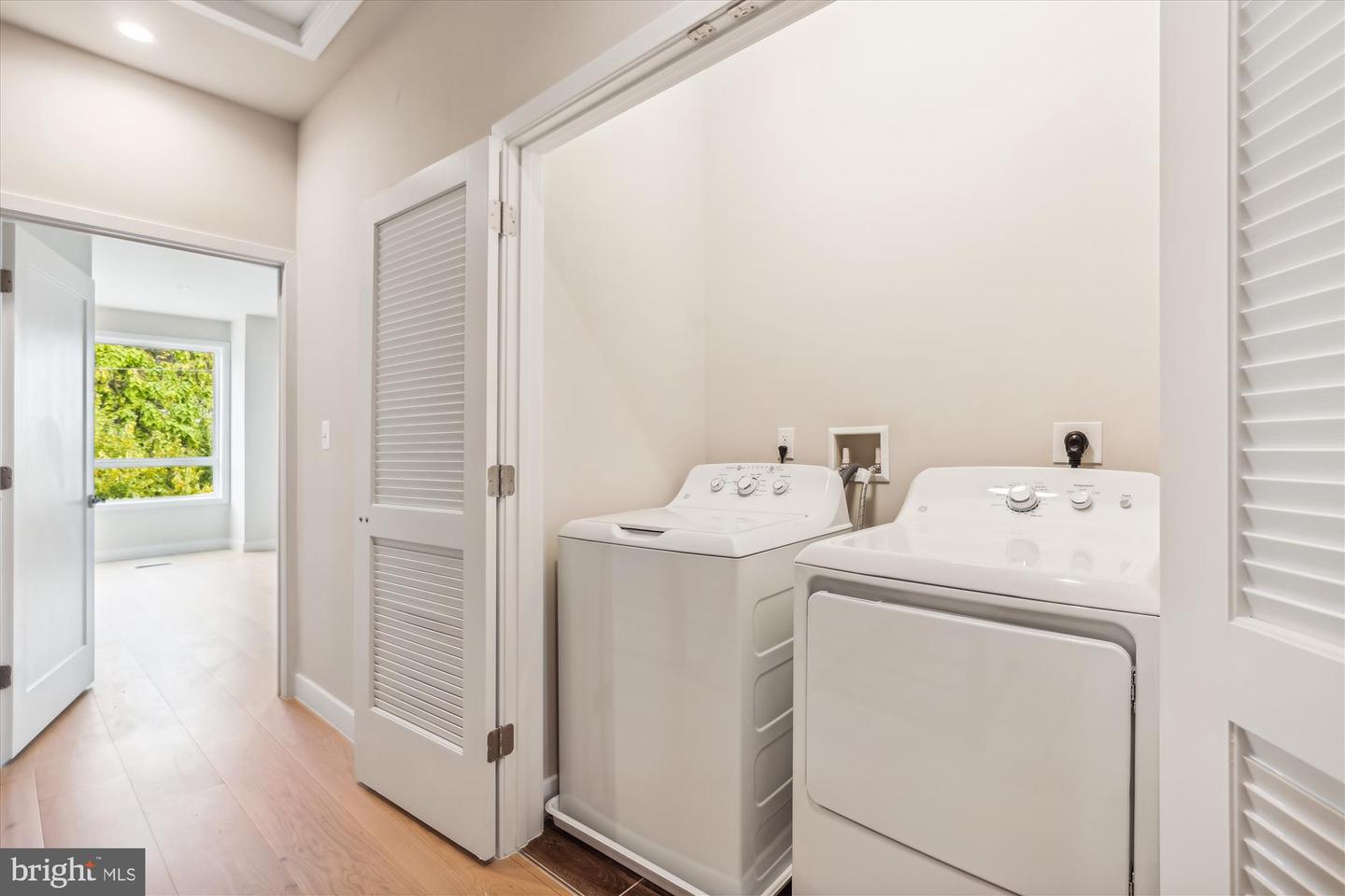 4923 1/2 A ST SE, WASHINGTON, District Of Columbia 20019, 5 Bedrooms Bedrooms, ,3 BathroomsBathrooms,Residential,For sale,4923 1/2 A ST SE,DCDC2191718 MLS # DCDC2191718
