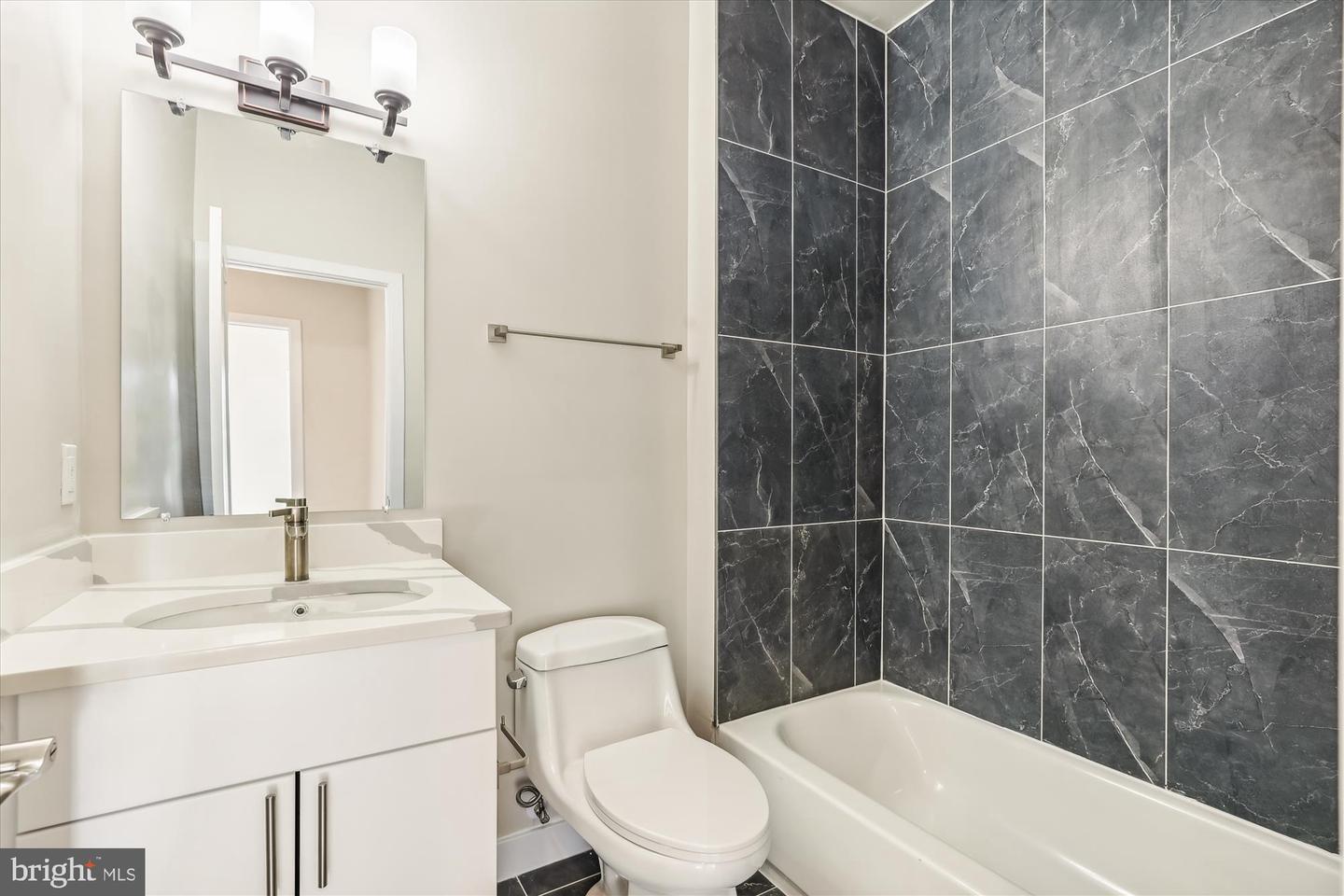 4923 1/2 A ST SE, WASHINGTON, District Of Columbia 20019, 5 Bedrooms Bedrooms, ,3 BathroomsBathrooms,Residential,For sale,4923 1/2 A ST SE,DCDC2191718 MLS # DCDC2191718
