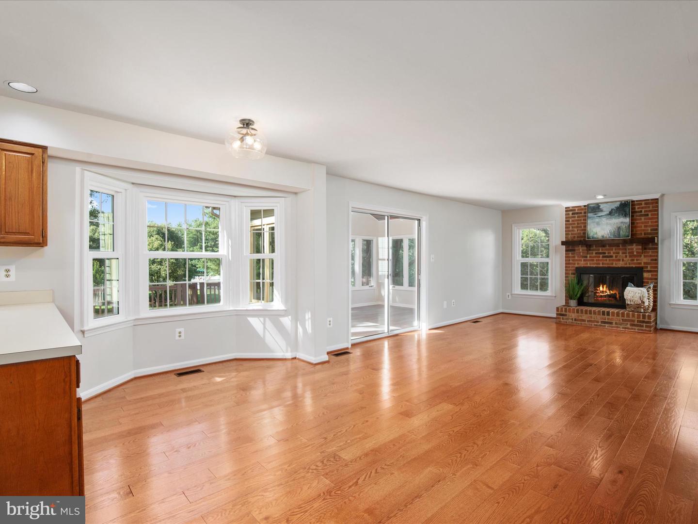 21 GRISWOLD CT, STERLING, Virginia 20165, 5 Bedrooms Bedrooms, ,3 BathroomsBathrooms,Residential,For sale,21 GRISWOLD CT,VALO2092138 MLS # VALO2092138