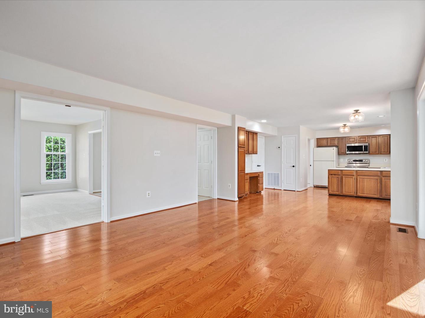 21 GRISWOLD CT, STERLING, Virginia 20165, 5 Bedrooms Bedrooms, ,3 BathroomsBathrooms,Residential,For sale,21 GRISWOLD CT,VALO2092138 MLS # VALO2092138