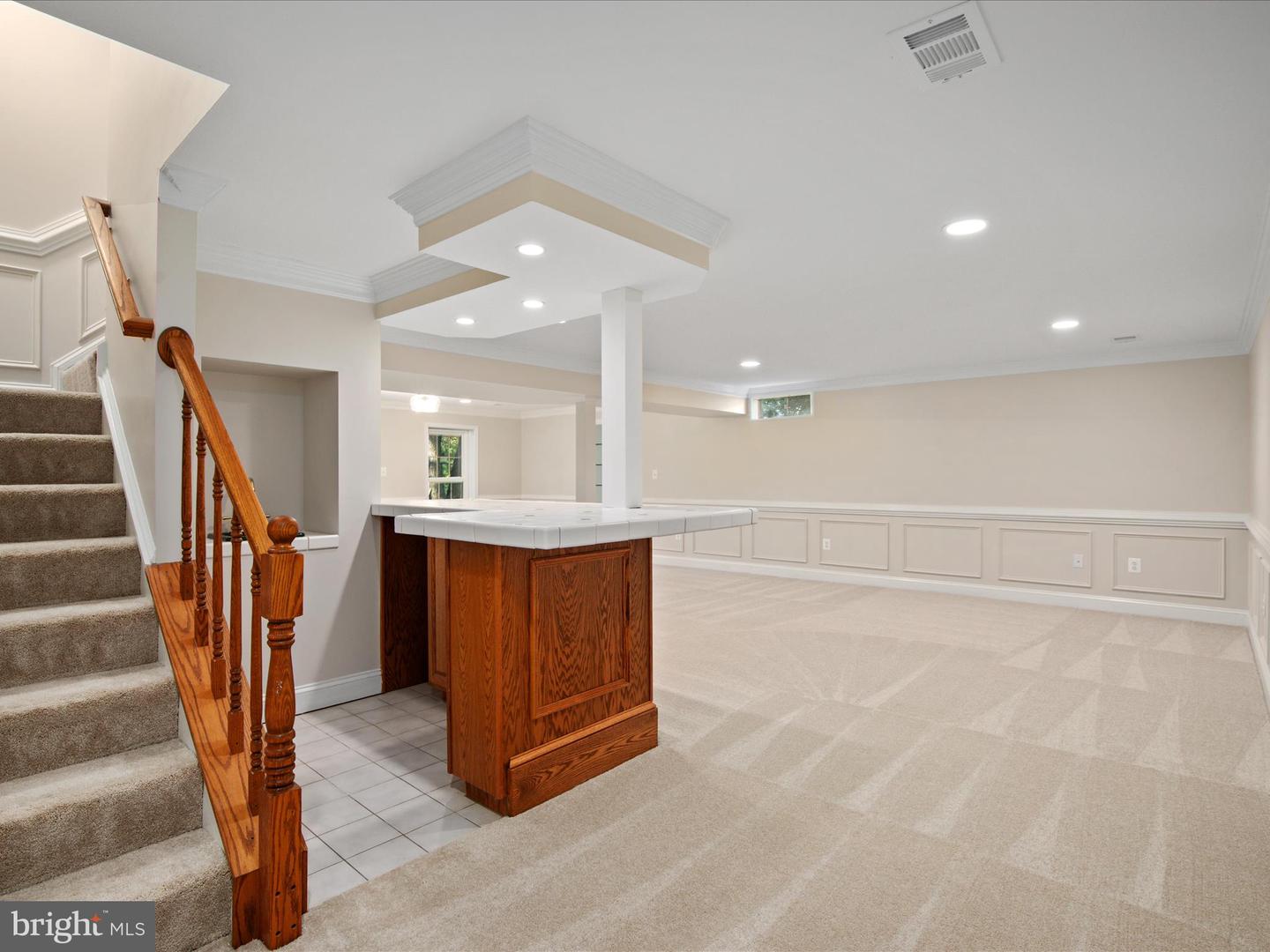 21 GRISWOLD CT, STERLING, Virginia 20165, 5 Bedrooms Bedrooms, ,3 BathroomsBathrooms,Residential,For sale,21 GRISWOLD CT,VALO2092138 MLS # VALO2092138