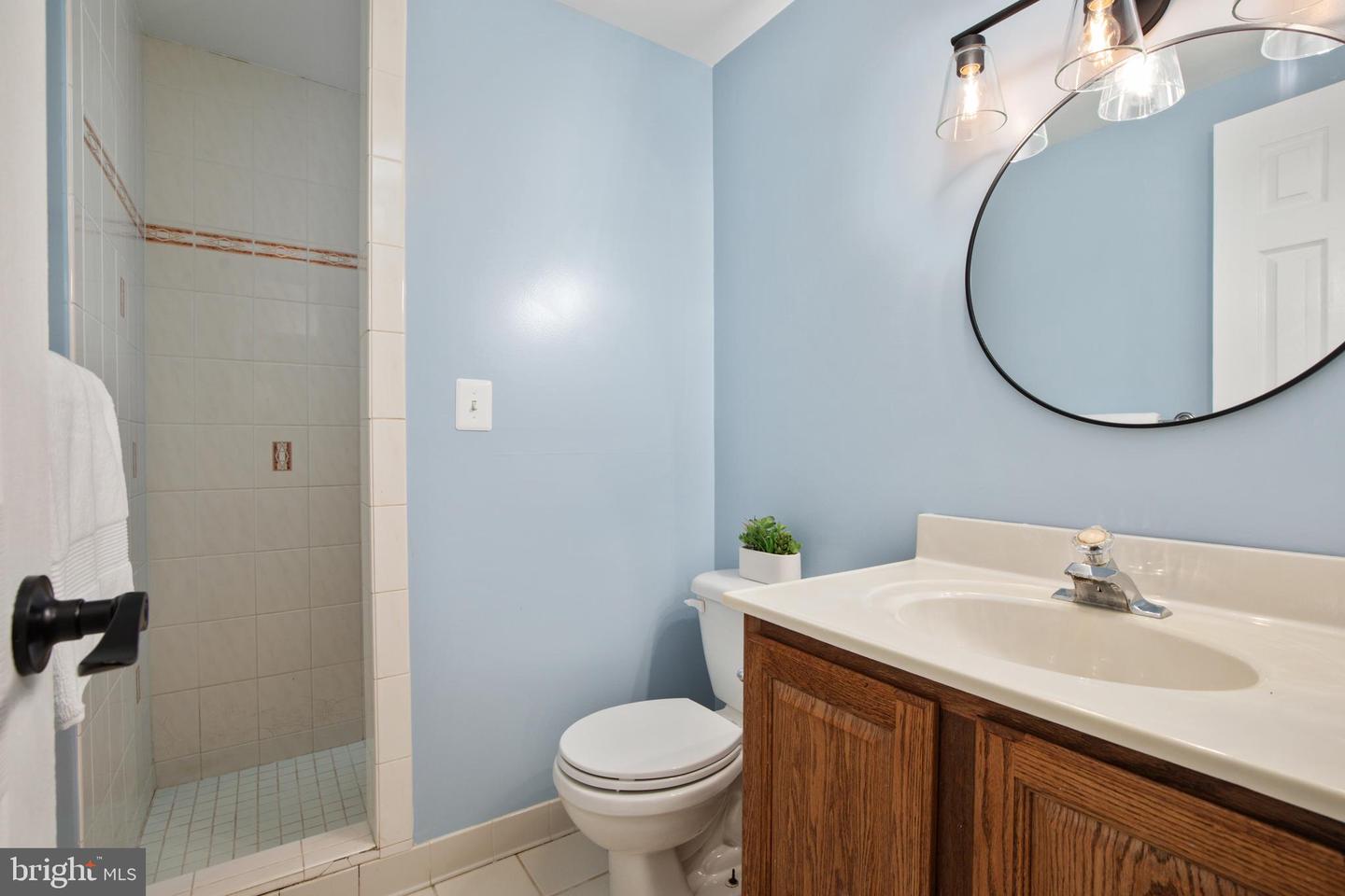 21 GRISWOLD CT, STERLING, Virginia 20165, 5 Bedrooms Bedrooms, ,3 BathroomsBathrooms,Residential,For sale,21 GRISWOLD CT,VALO2092138 MLS # VALO2092138