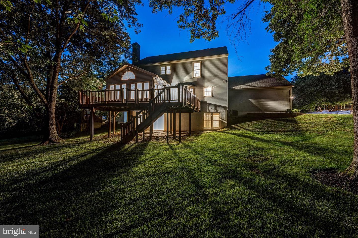 21 GRISWOLD CT, STERLING, Virginia 20165, 5 Bedrooms Bedrooms, ,3 BathroomsBathrooms,Residential,For sale,21 GRISWOLD CT,VALO2092138 MLS # VALO2092138