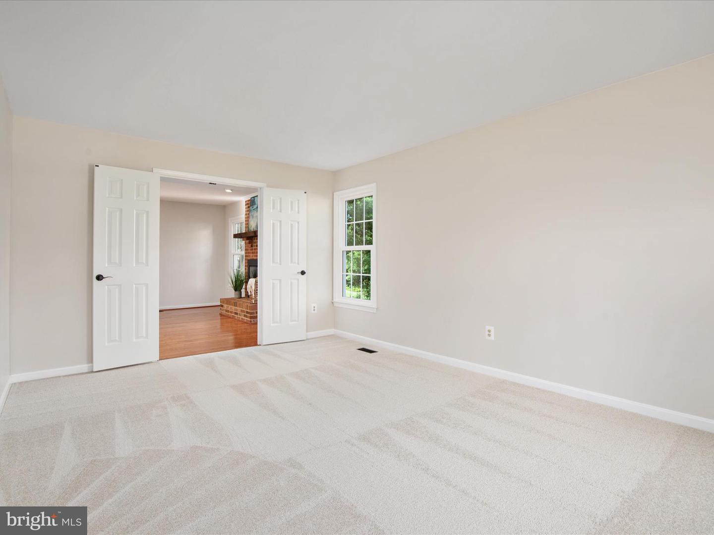 21 GRISWOLD CT, STERLING, Virginia 20165, 5 Bedrooms Bedrooms, ,3 BathroomsBathrooms,Residential,For sale,21 GRISWOLD CT,VALO2092138 MLS # VALO2092138